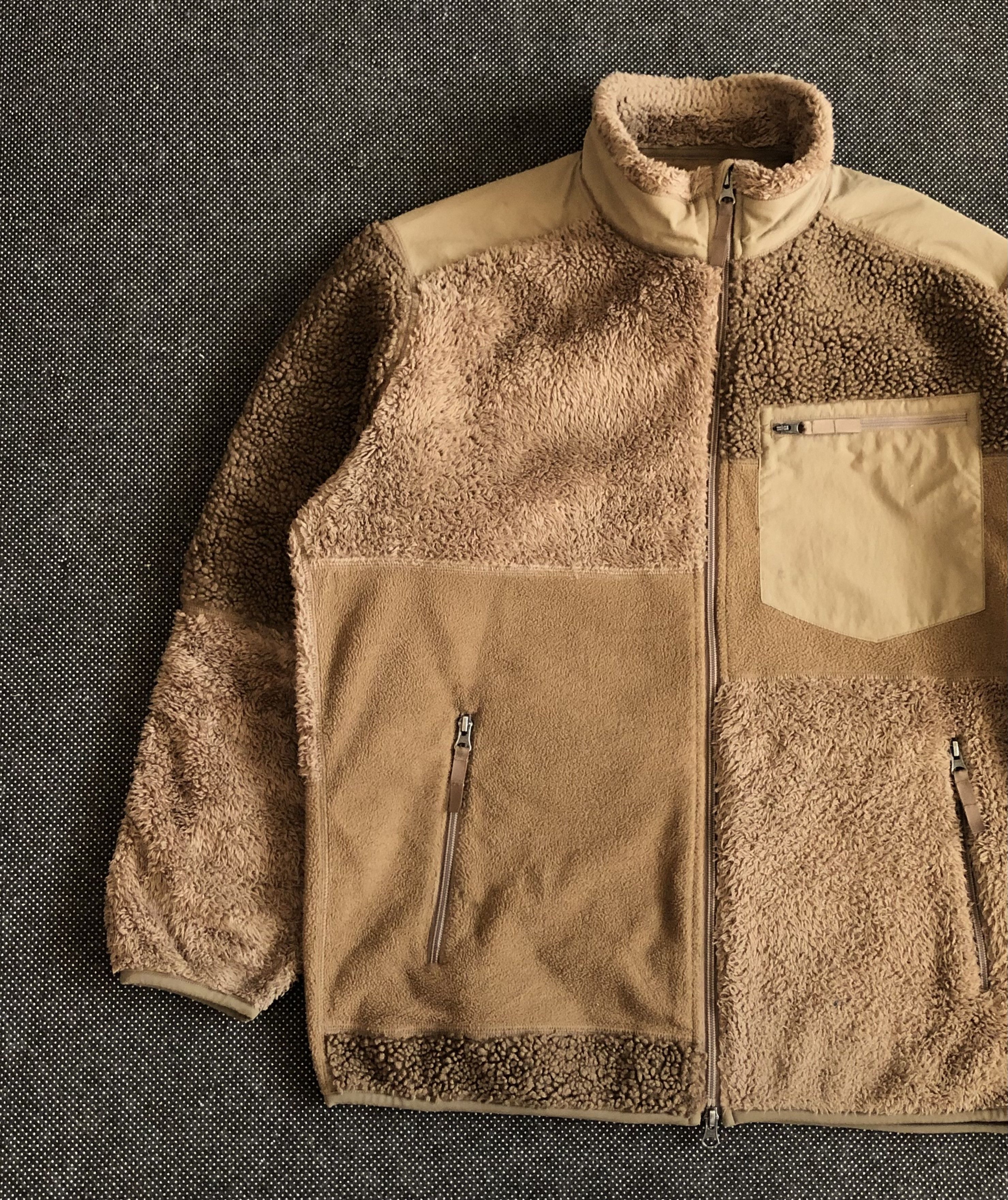 Engineered Garments × Uniqlo UNIQLO X ENGINEERED GARMENTS PATCHWORK FLEECE SHERPA JACKET Size US XL / EU 56 / 4 - 5 Thumbnail