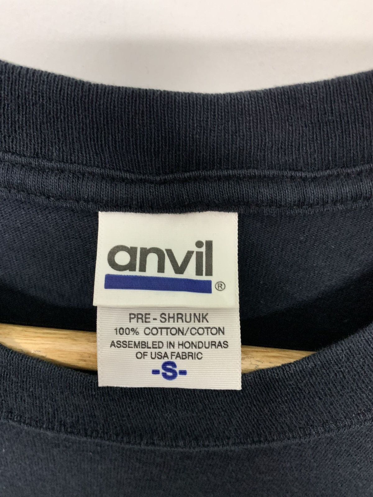 Band Tees × Nirvana × Vintage Vintage Y2K Nirvana Smiley By Anvil T Shirt Size US S / EU 44-46 / 1 - 4 Thumbnail
