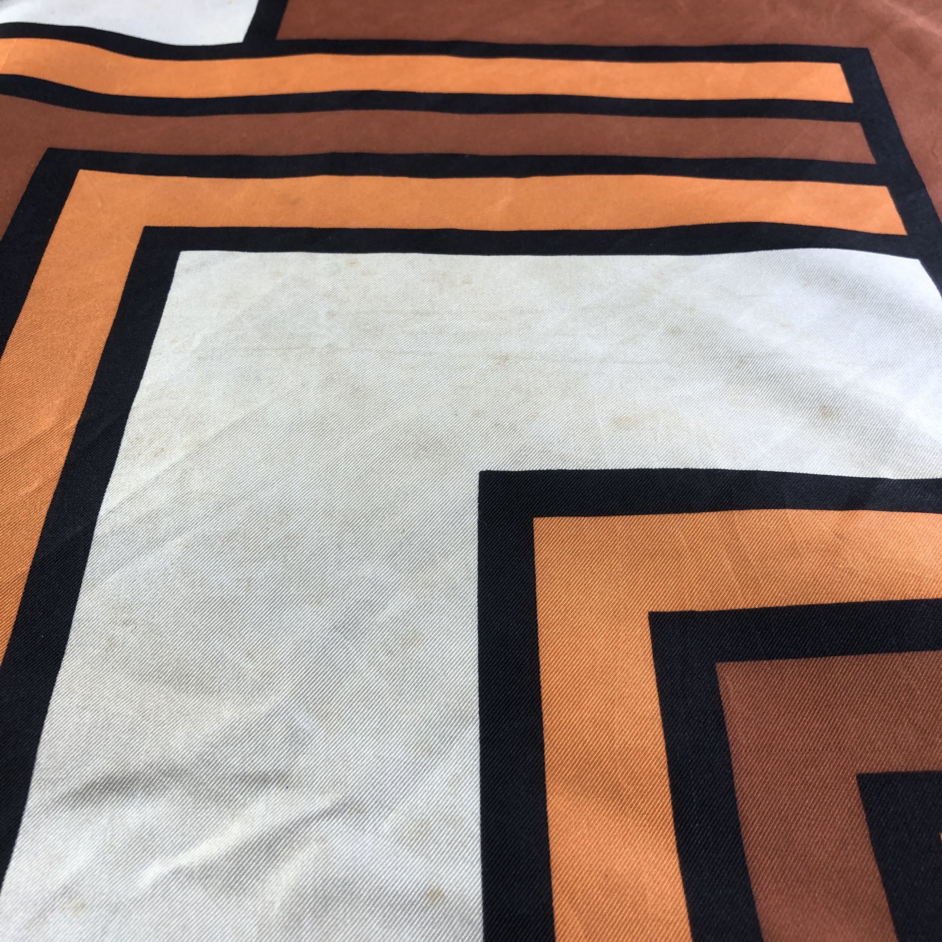 Roberta di Camerino Vintage Roberta di Camerino Silk Scarf M939 Size ONE SIZE - 12 Thumbnail