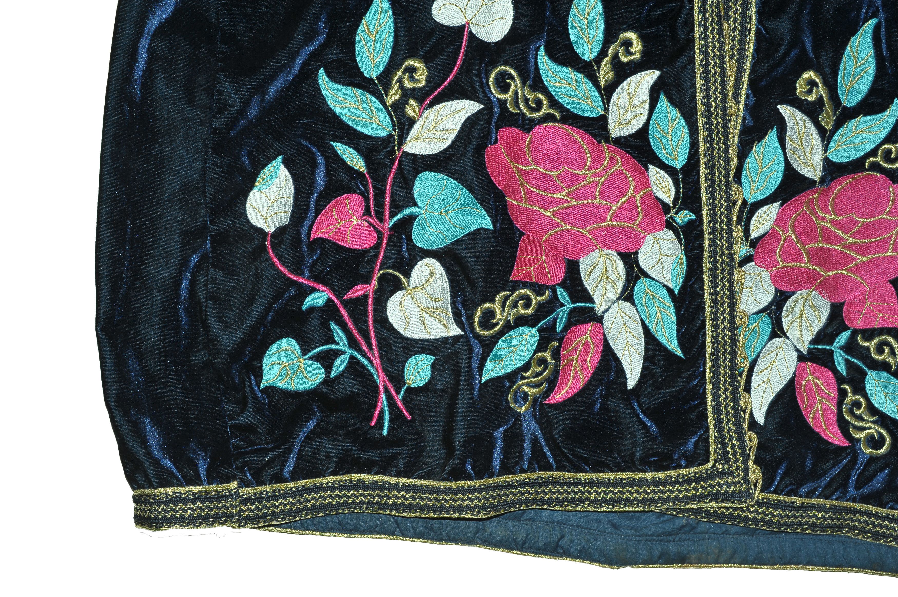 Vintage Vintage Moroccan Handmade Caftan Blue Velvet Flower Design Size M / US 6-8 / IT 42-44 - 6 Thumbnail