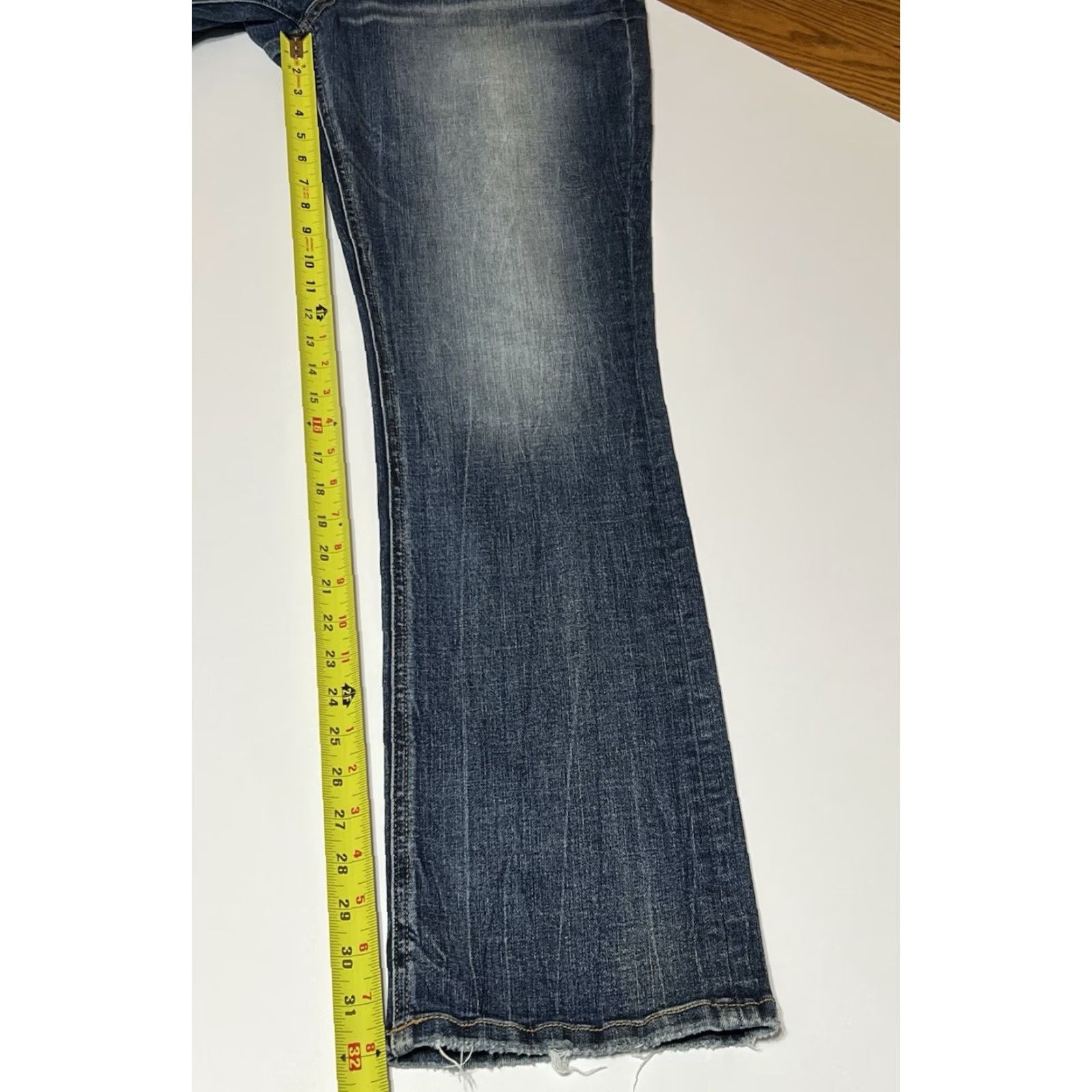 BKE BKE Victoria Straight Jeans Womens Tag 32x32 35x32 Blue Mid Rise Stretch Denim Distressed Pockets Zip Button Size 24" / US 00 / IT 34 - 4 Thumbnail