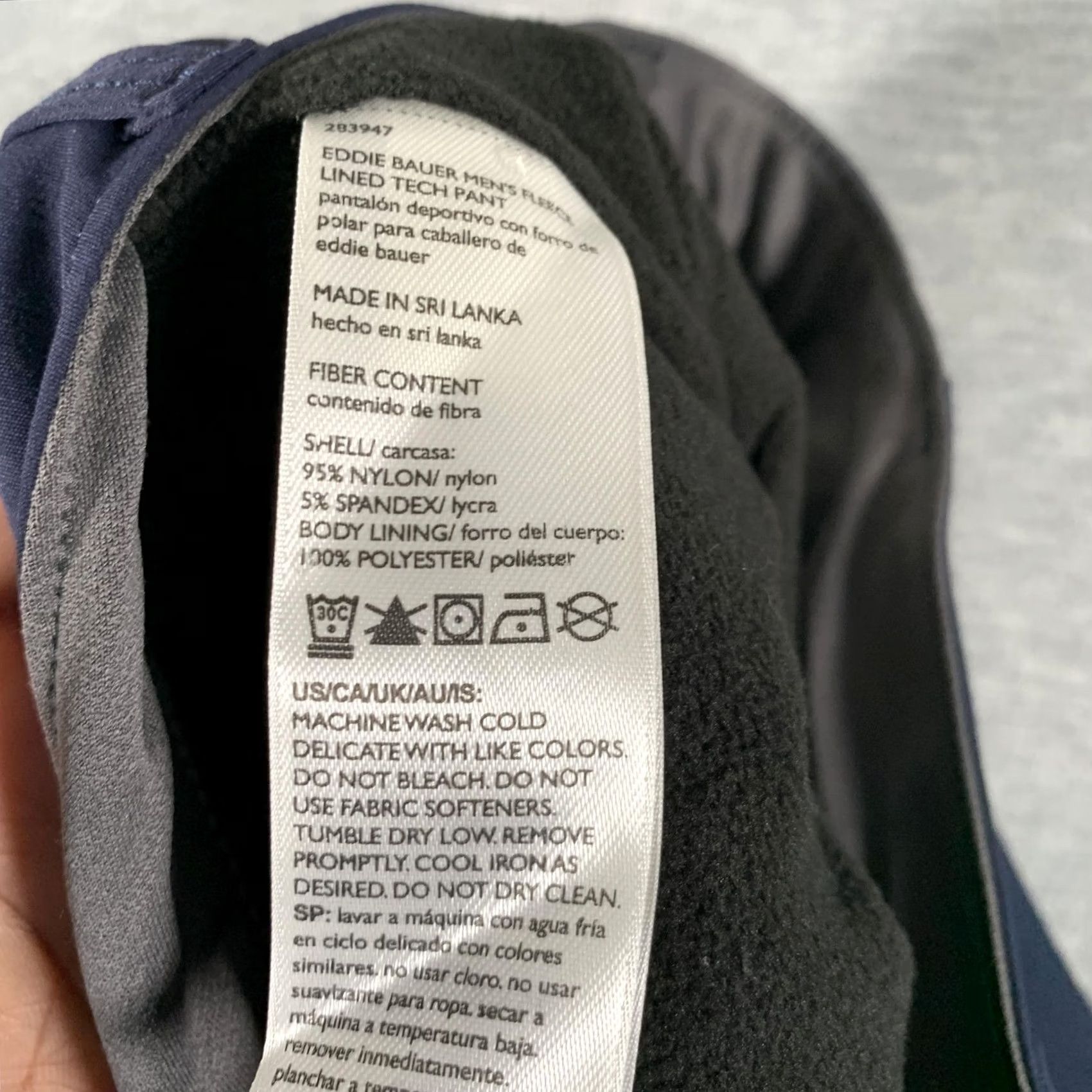 Eddie Bauer Eddie Bauer Pants Mens 37x30 Navy Flannel Lined Tech Hiking Stretch Insulated Size US 36 / EU 52 - 6 Thumbnail