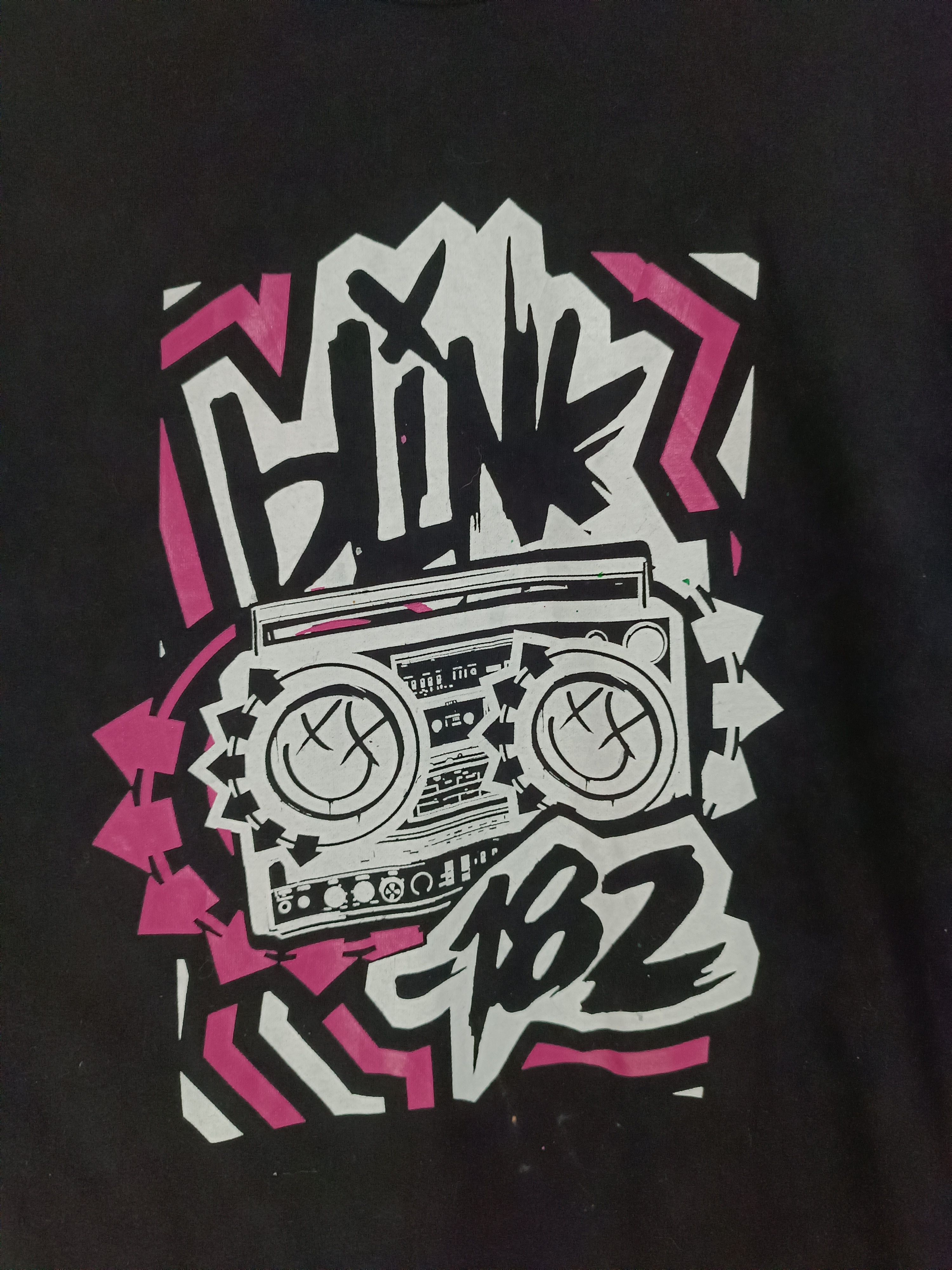 Band Tees VINTAGE BLINK 182 CLASSIC LOGO TEE poppunk sum 41 greenday Size US M / EU 48-50 / 2 - 9 Thumbnail