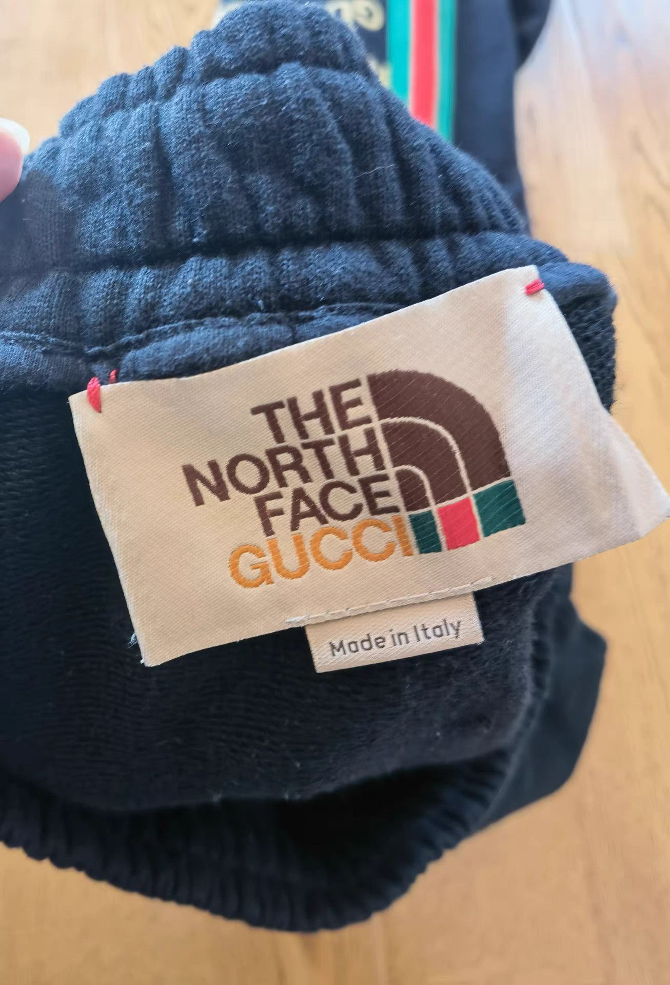 Gucci GUCCI x THE NORTH FACE Collaboration Sweatpants K17 Size US 31 - 4 Thumbnail