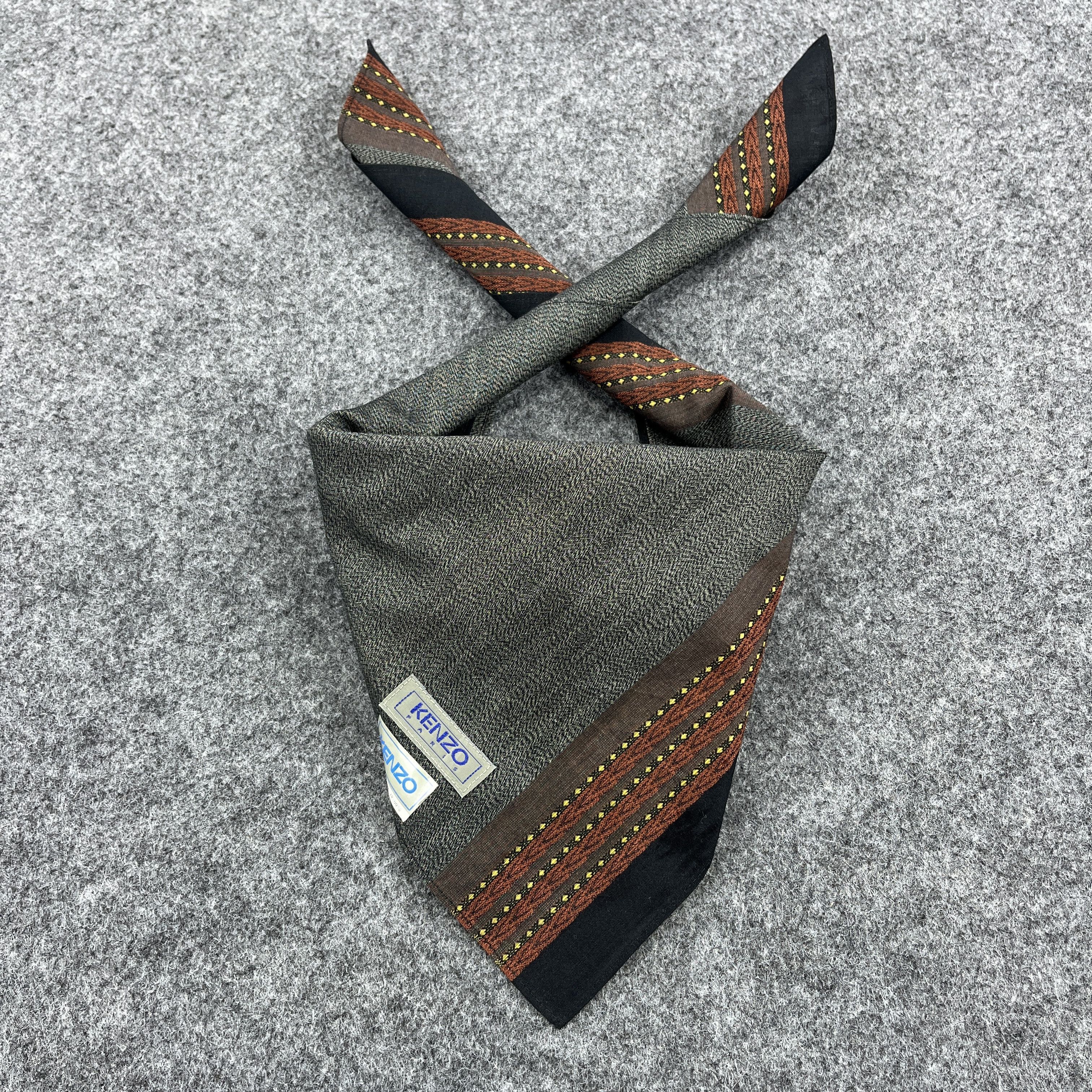 Kenzo Kenzo Handkerchief / Bandana / Neckerchief B781 Size ONE SIZE - 1 Thumbnail