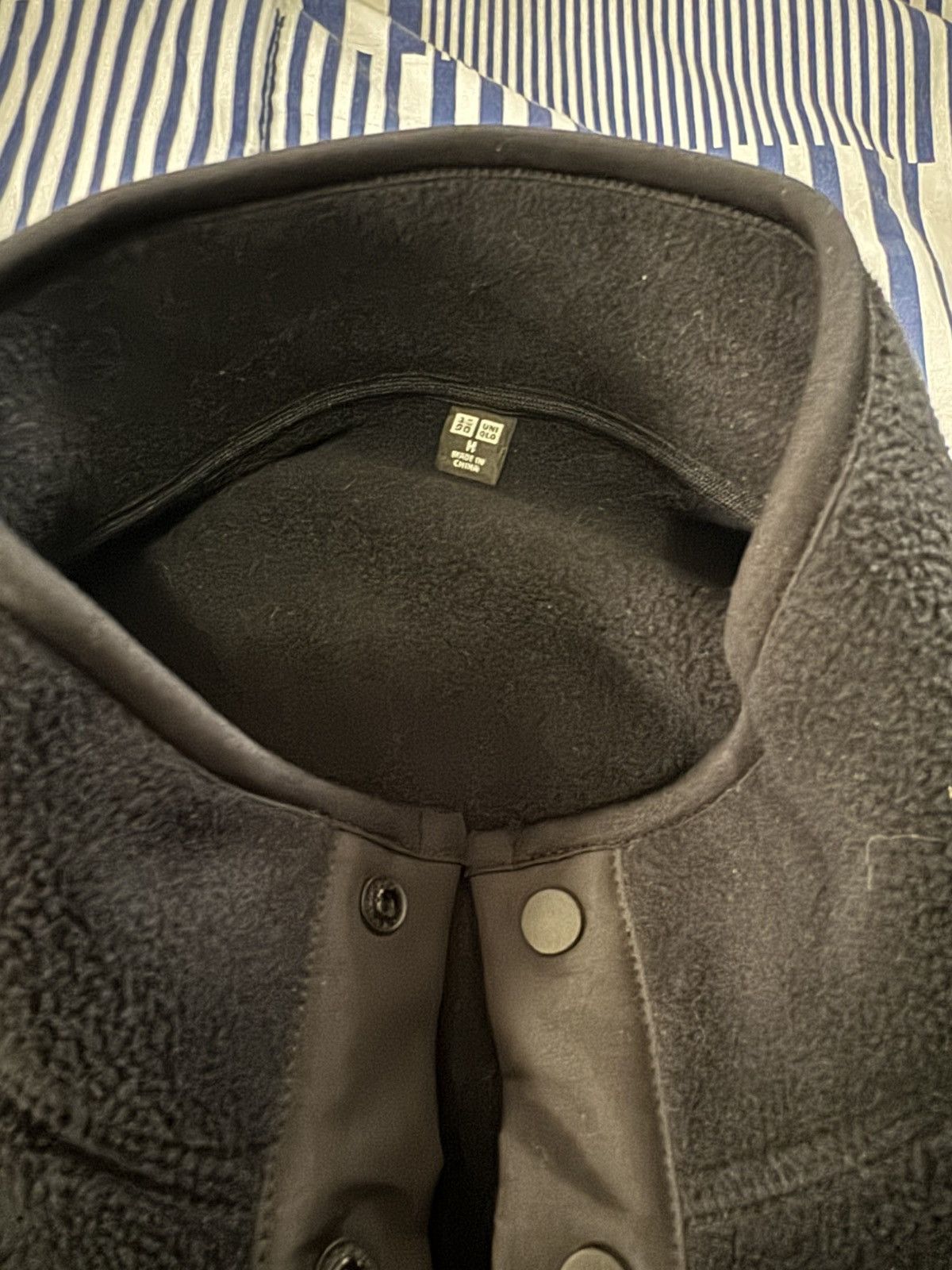 Japanese Brand × Uniqlo Uniqlo black button up sweater Size US M / EU 48-50 / 2 - 2 Thumbnail