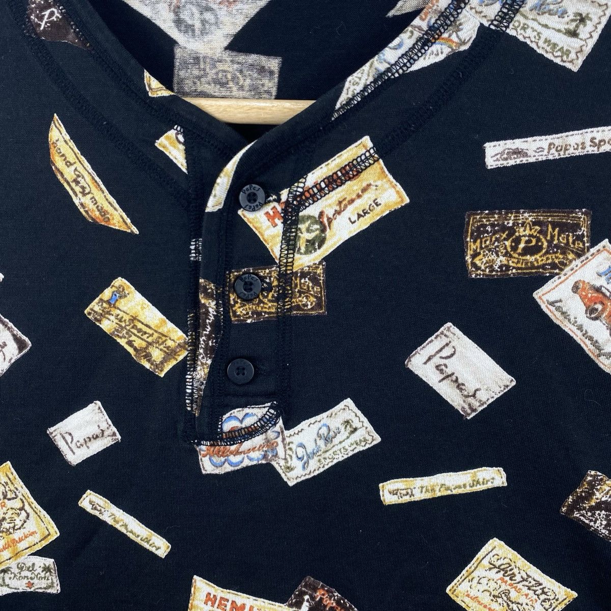 Vintage Vintage POSTAGE STAMP ALLOVER Print Henley Graphic Pattern Size US S / EU 44-46 / 1 - 7 Thumbnail
