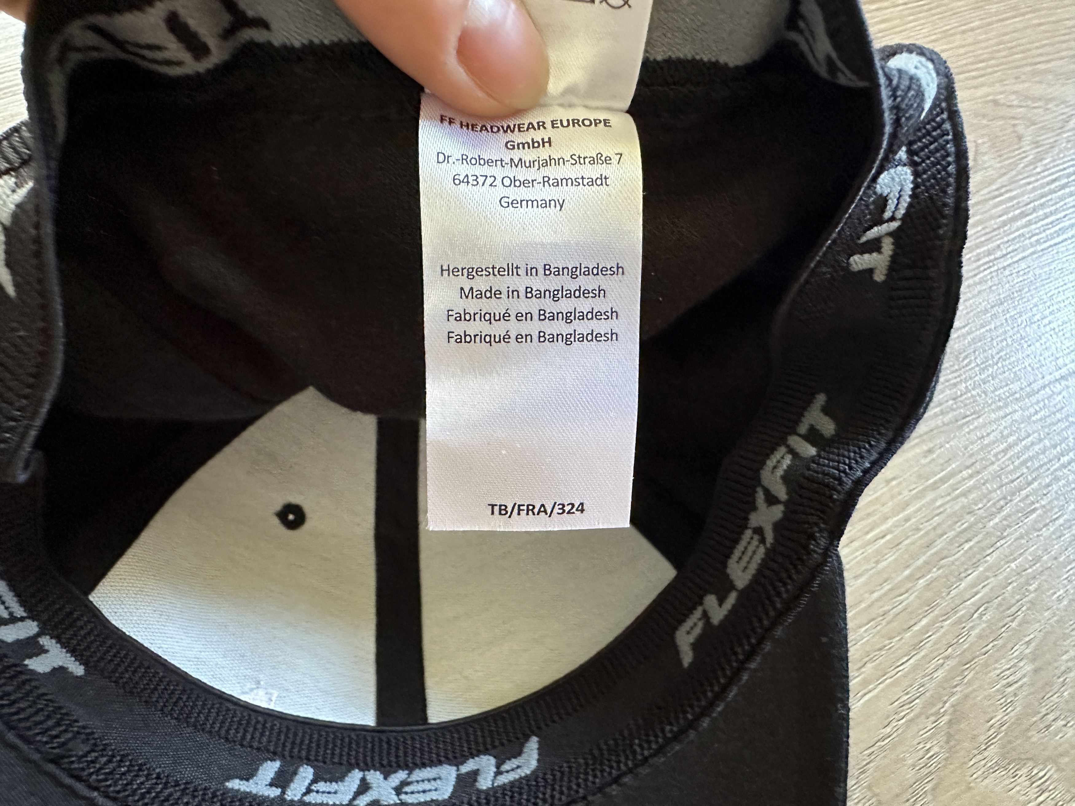 Other New Flexfit Yupoong Black Snapback Size ONE SIZE - 11 Thumbnail
