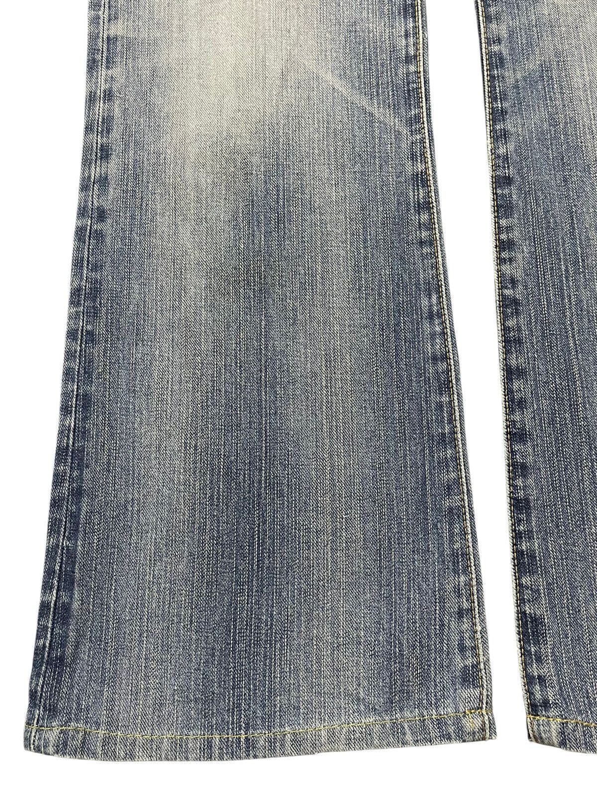 Edwin Vintage Edwin XV Faded Wash Distressed Wide Leg Flare Jeans Size US 30 / EU 46 - 7 Thumbnail