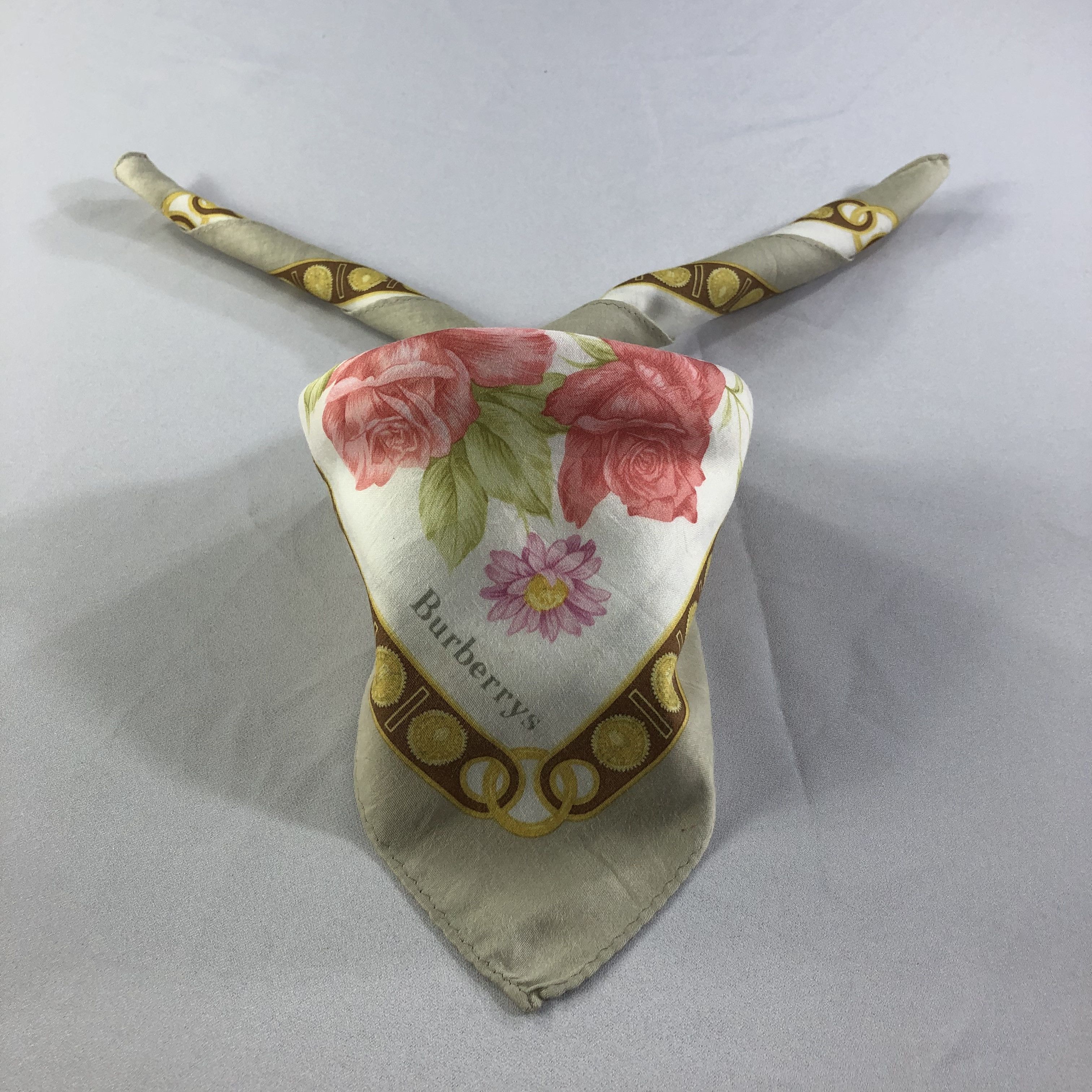 Burberry Burberrys Floral Handkerchief Neckerchief Bandana H1512 Size ONE SIZE - 1 Thumbnail