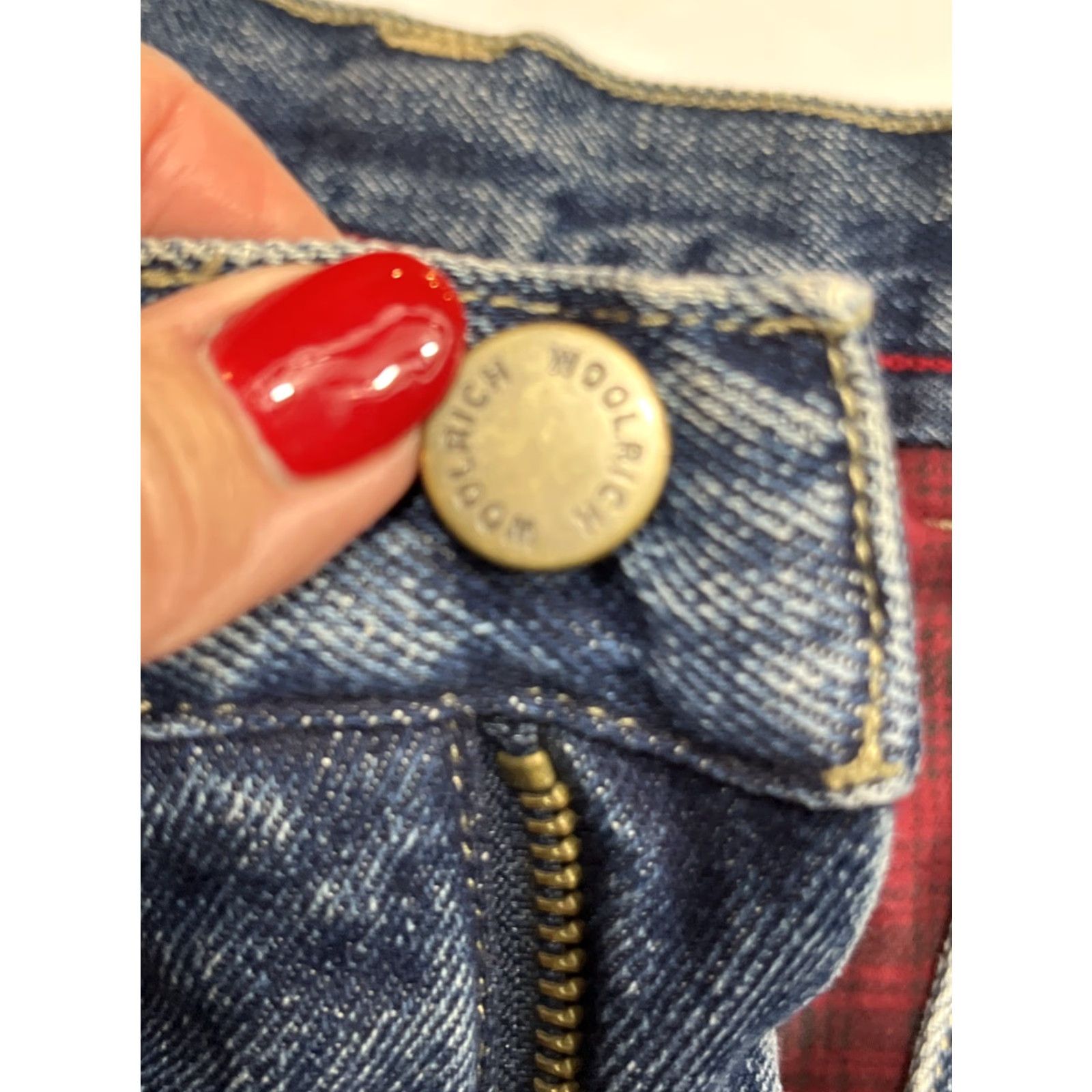 Vintage VINTAGE Woolrich Red Flannel Lined BLUE JEANS 36/34 MENS Denim Relaxed Fit Outdoor WORK Size US 36 / EU 52 - 7 Thumbnail