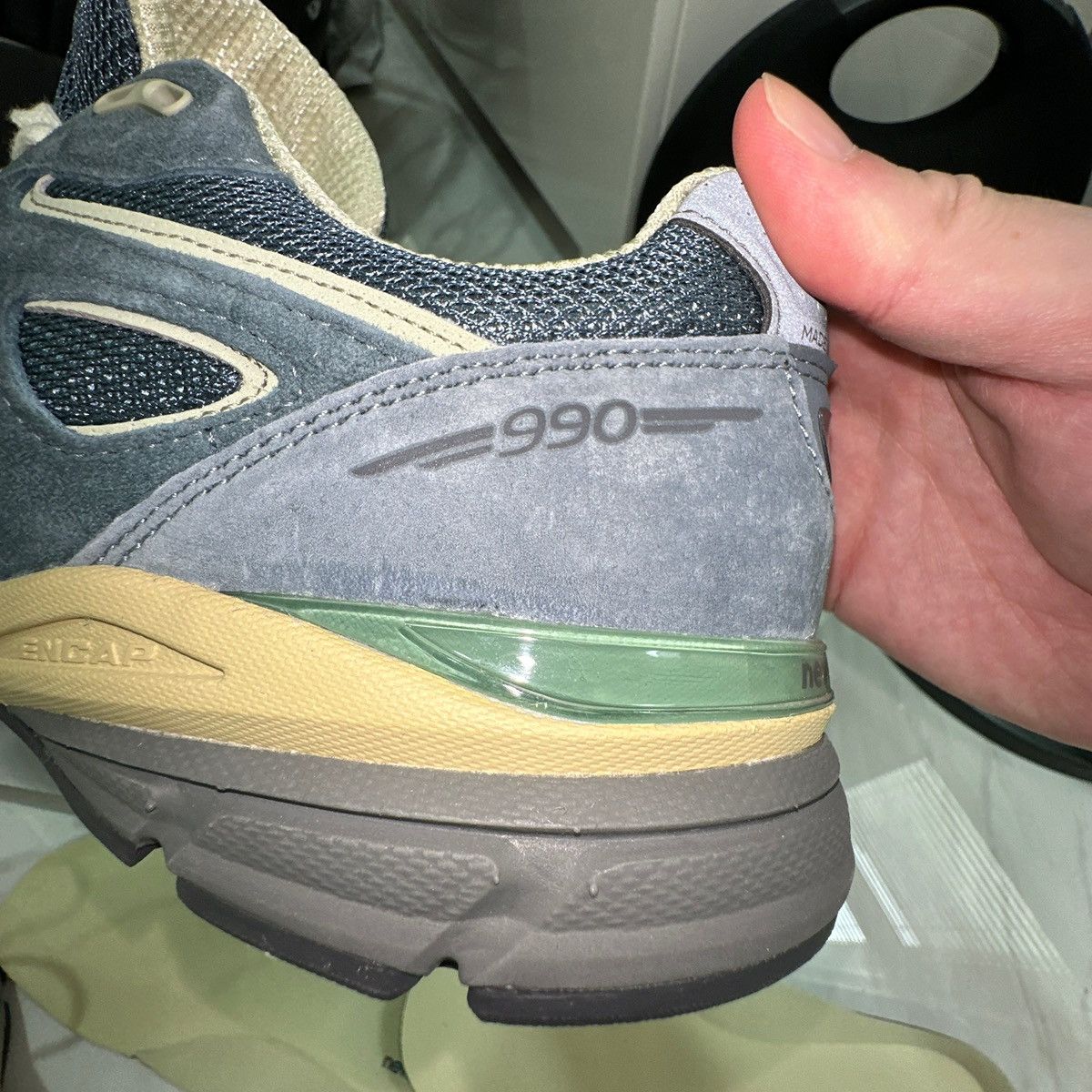 Auralee × New Balance New balance 990v4 x auralee Size US 10 / EU 43 - 23 Thumbnail