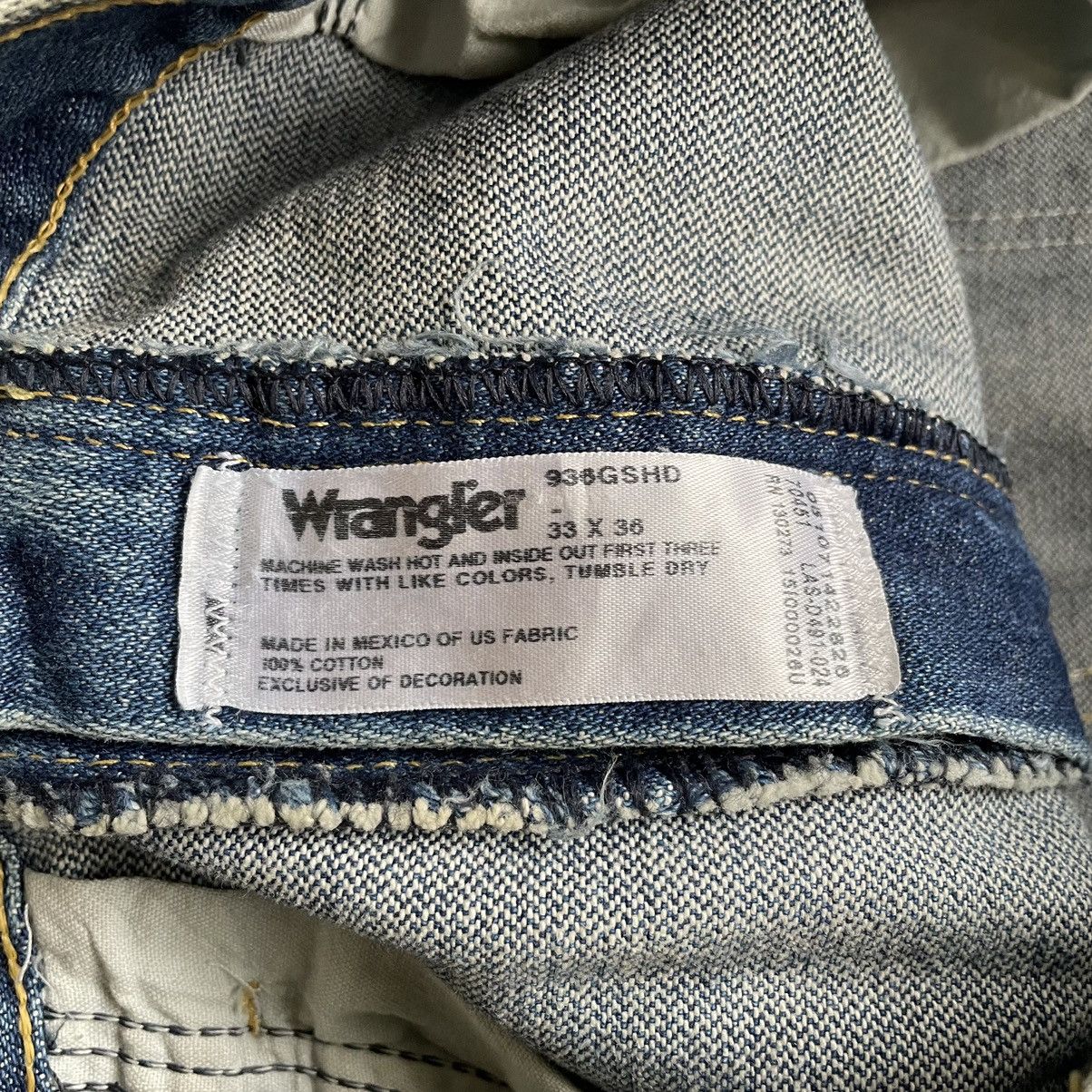 Jean × Vintage × Wrangler Wrangler George Strait Cowboy Cut Collection Blue Jeans Size US 33 - 5 Thumbnail