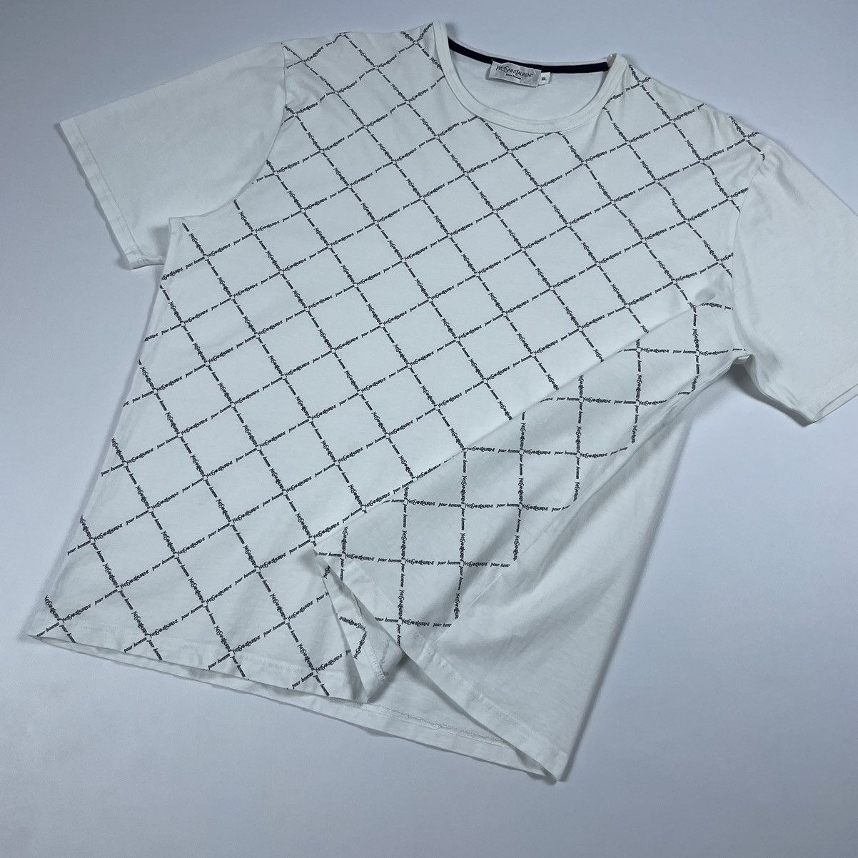 Yves Saint Laurent Yves Saint Laurent YSL Monogram T-shirt Size US XXL / EU 58 / 5 - 4 Thumbnail