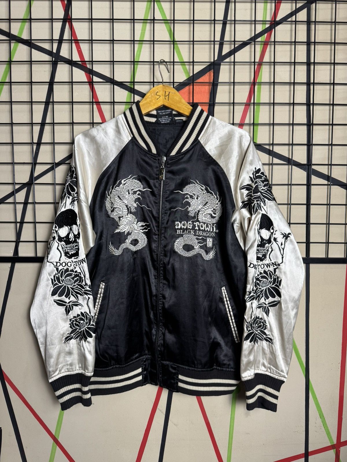 Dogtown Vintage Sukajan jacket Dog Town Black Dragon Embroid Size US L / EU 52-54 / 3 - 1 Thumbnail