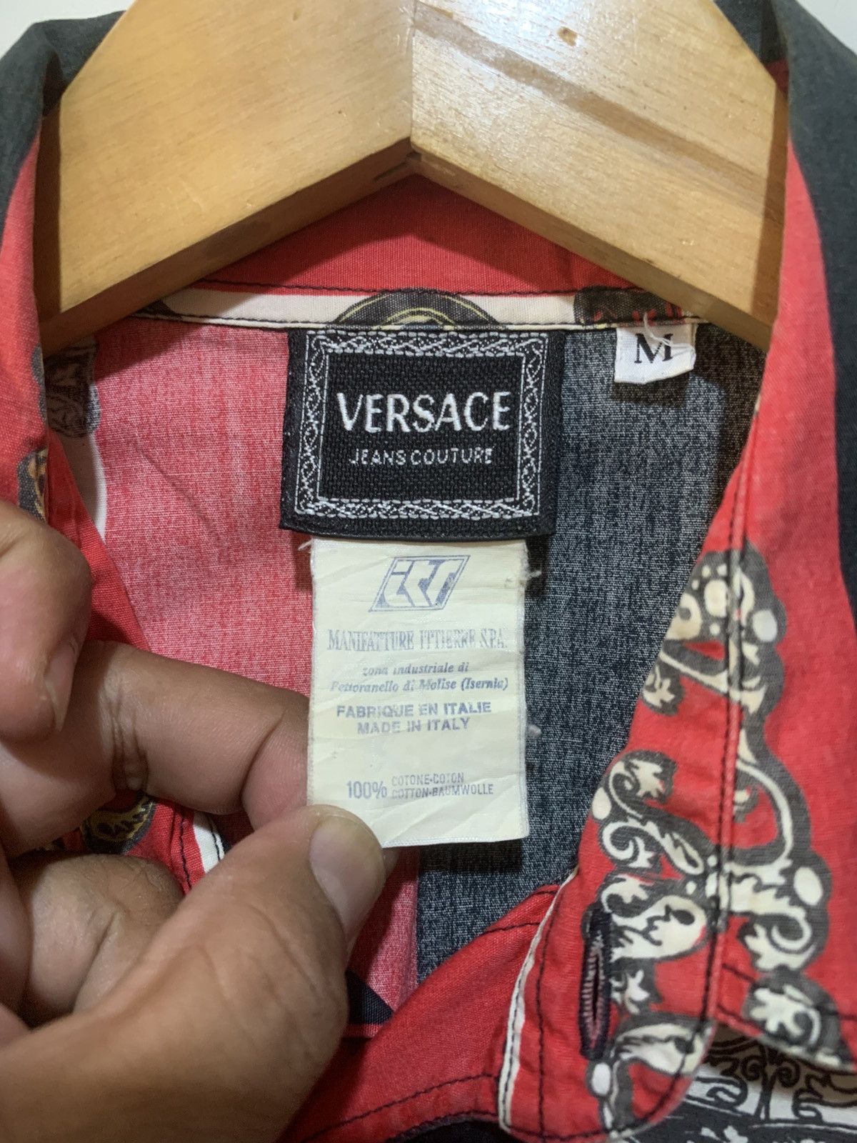 Versace VINTAGE GIANNI VERSACE AOP SHIRT Size US M / EU 48-50 / 2 - 11 Thumbnail