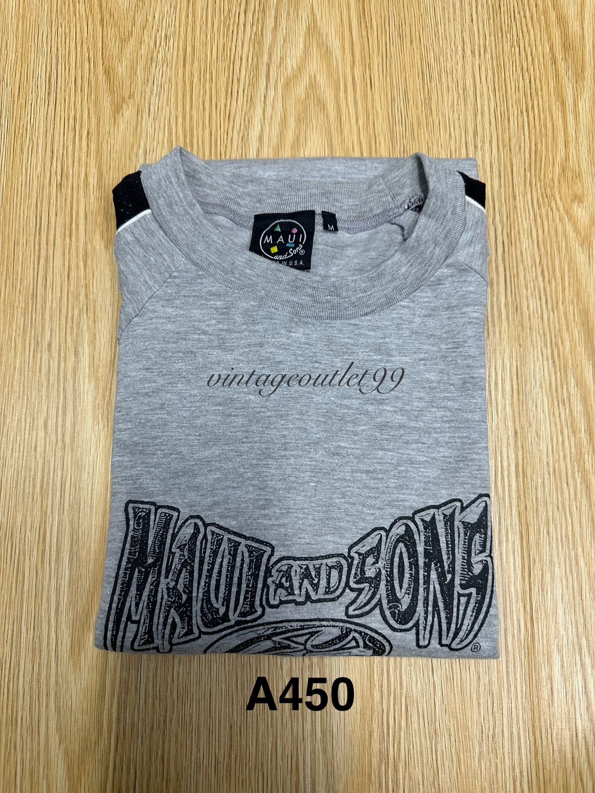 Maui and Sons Vintage Maui And Sons Center Logo TShirt A450 Size US M / EU 48-50 / 2 - 10 Thumbnail