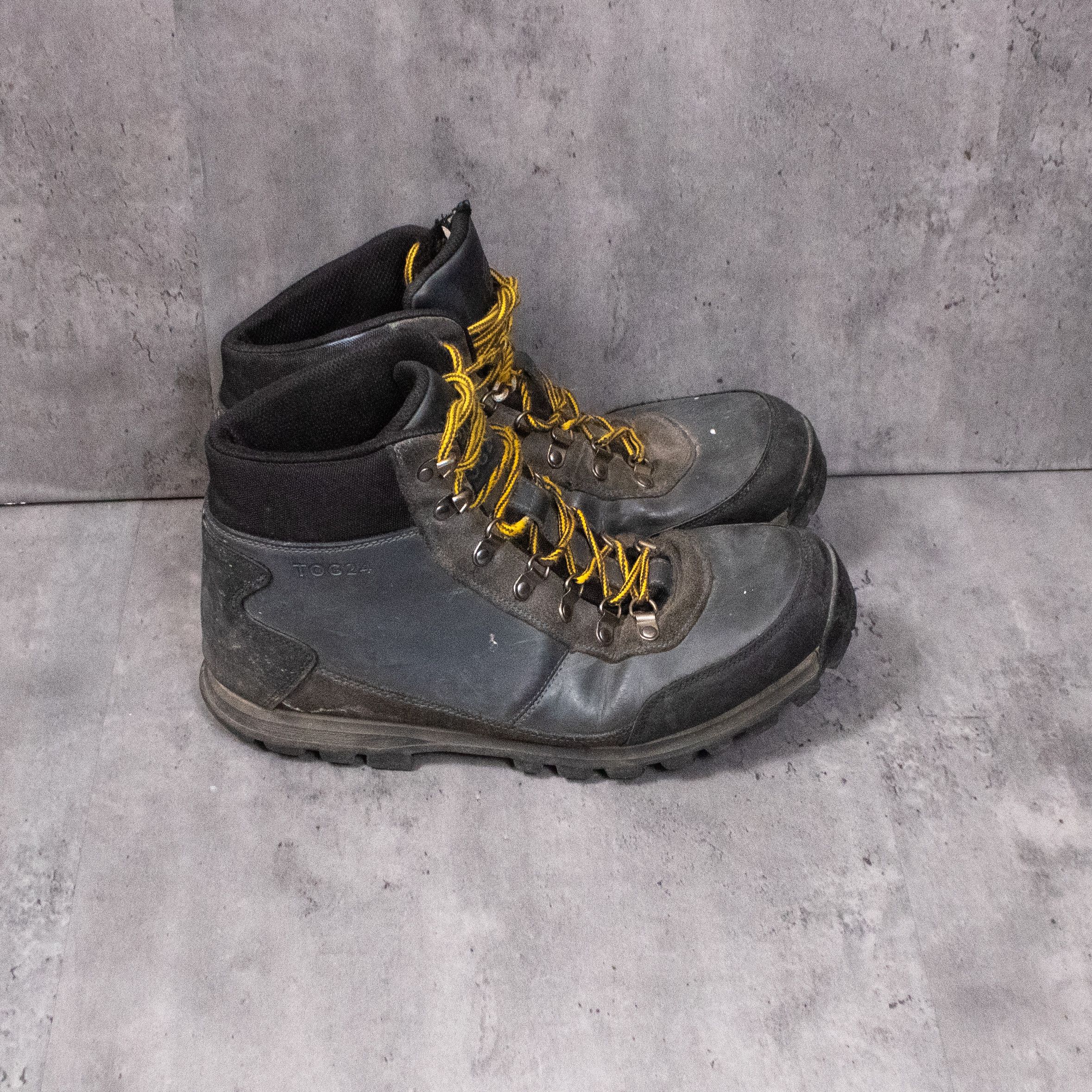 Heliot Emil × Vibram Heliot Emil hiking boots | Grailed