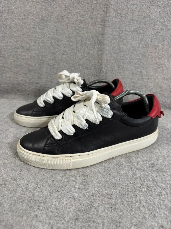Givenchy Givenchy Paris Urban Street Low Sneakers big laces Black 42 Size US 9 / EU 42 - 6 Thumbnail