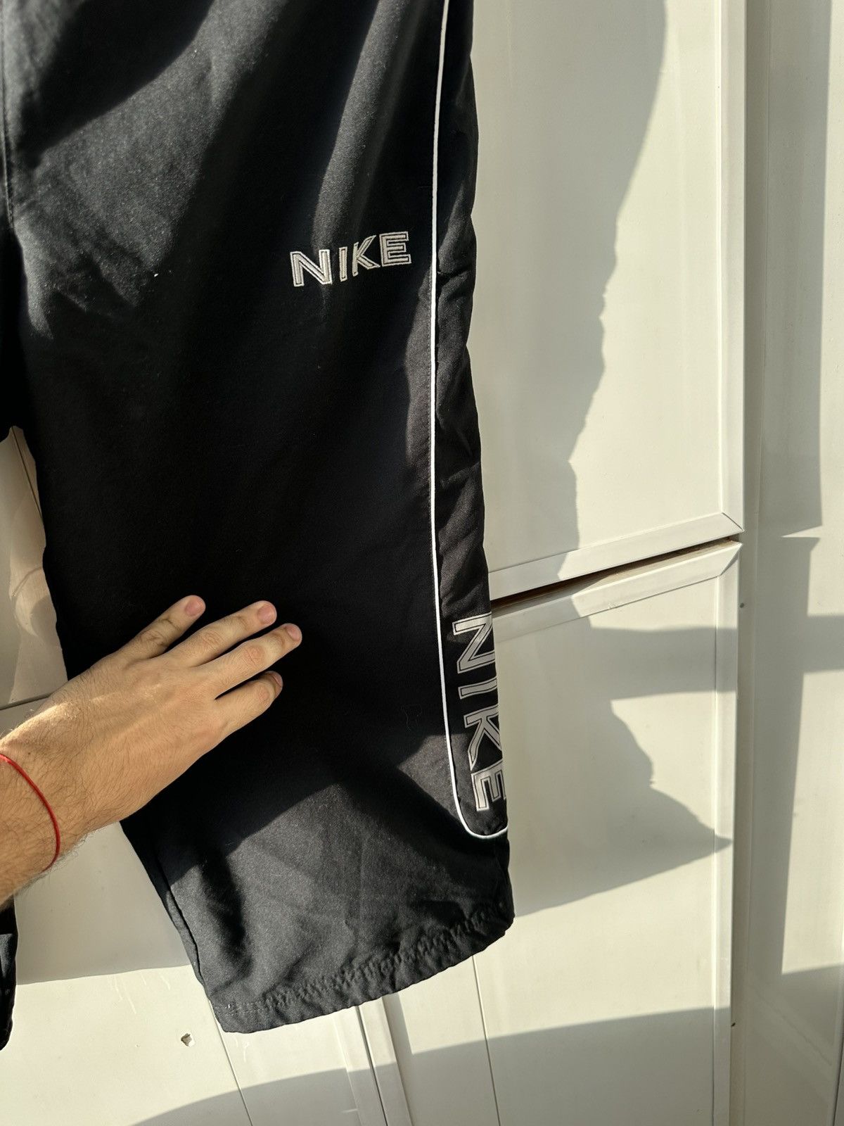 Nike Vintage Nike Shorts Big Logo Black Size US 34 / EU 50 - 7 Thumbnail