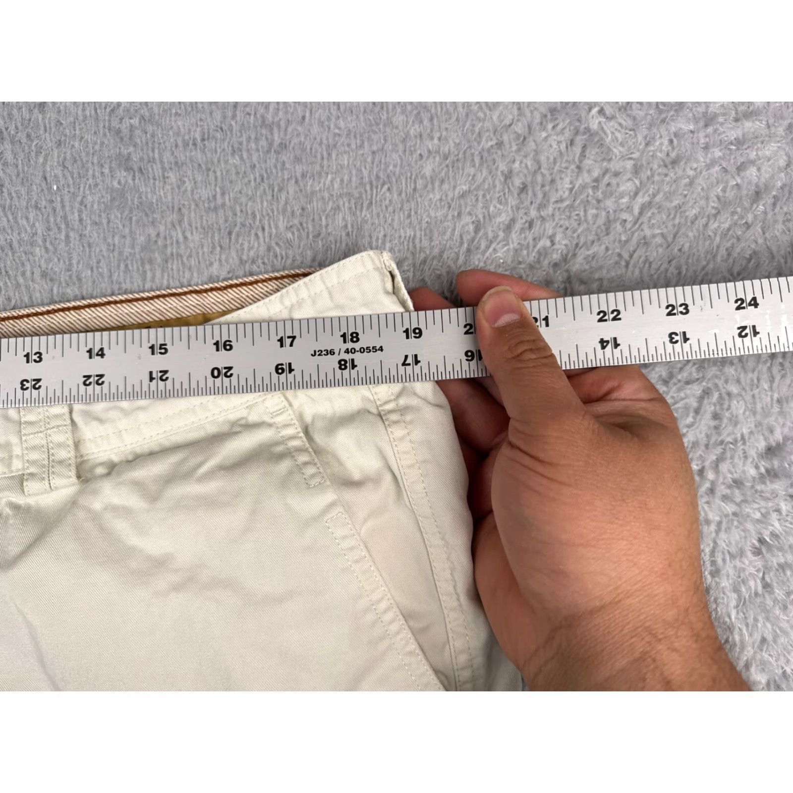 Tommy Bahama Tommy Bahama Shorts Men 38 White Chino Cotton Tencel Blend Flat Front 38x9 Size US 38 / EU 54 - 7 Thumbnail