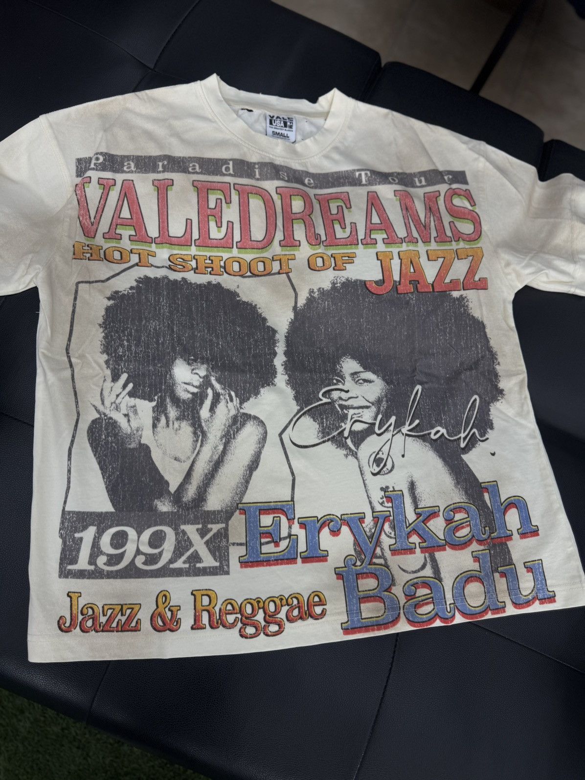 Vale Valley Jazz White Tee Shirt Size Small (NEW) Size US S / EU 44-46 / 1 - 4 Thumbnail