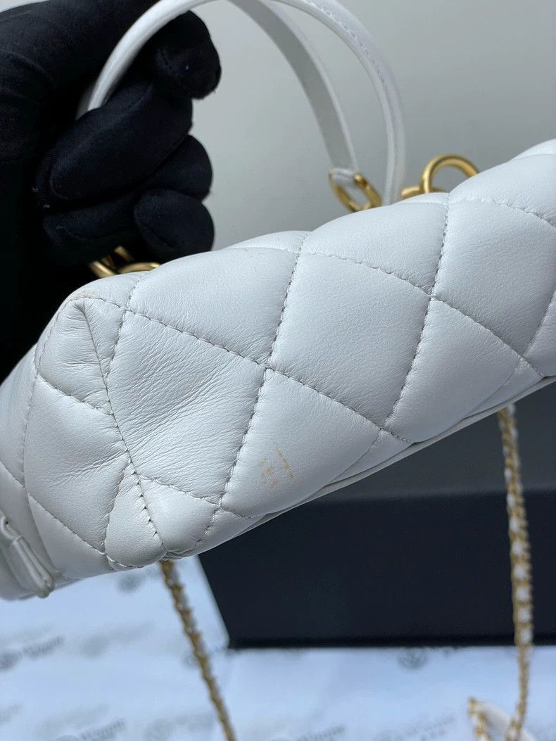 Chanel Chanel White Leather Chain Bag -2505 Size ONE SIZE - 5 Thumbnail