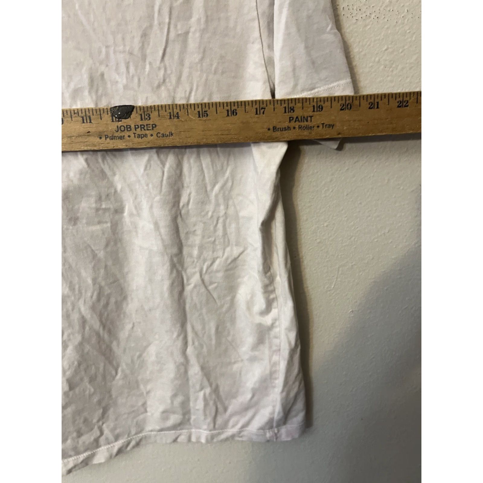 Calvin Klein CALVIN KLEIN Men White Graphic Tee Shirt Medium Short Sleeve Adult M White Graphic Tee Modern Logo Casual Top Size US 31 - 5 Thumbnail
