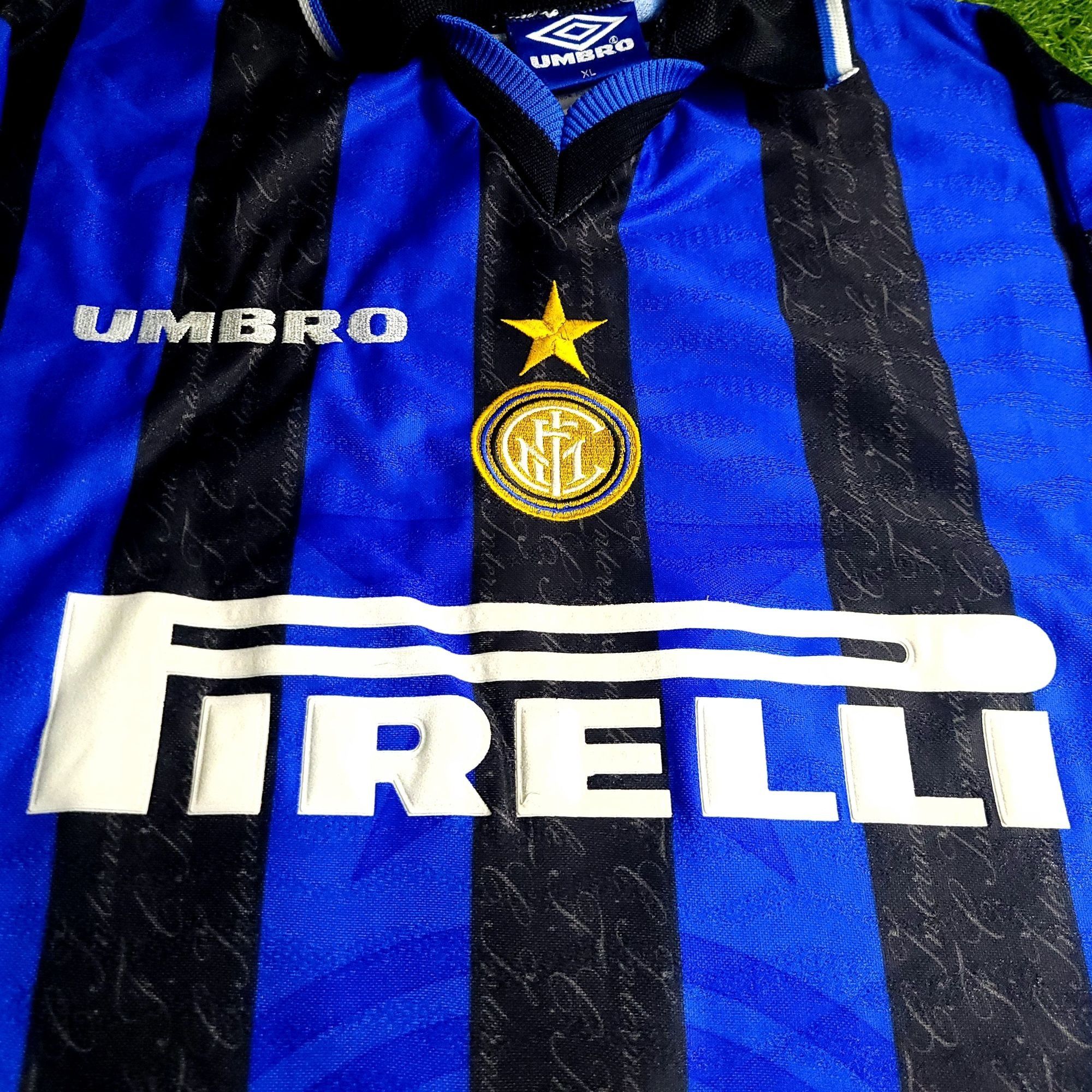 Umbro Ronaldo Inter Milan 1997 1998 DEBUT Umbro Soccer Jersey XL Size US XL / EU 56 / 4 - 4 Thumbnail