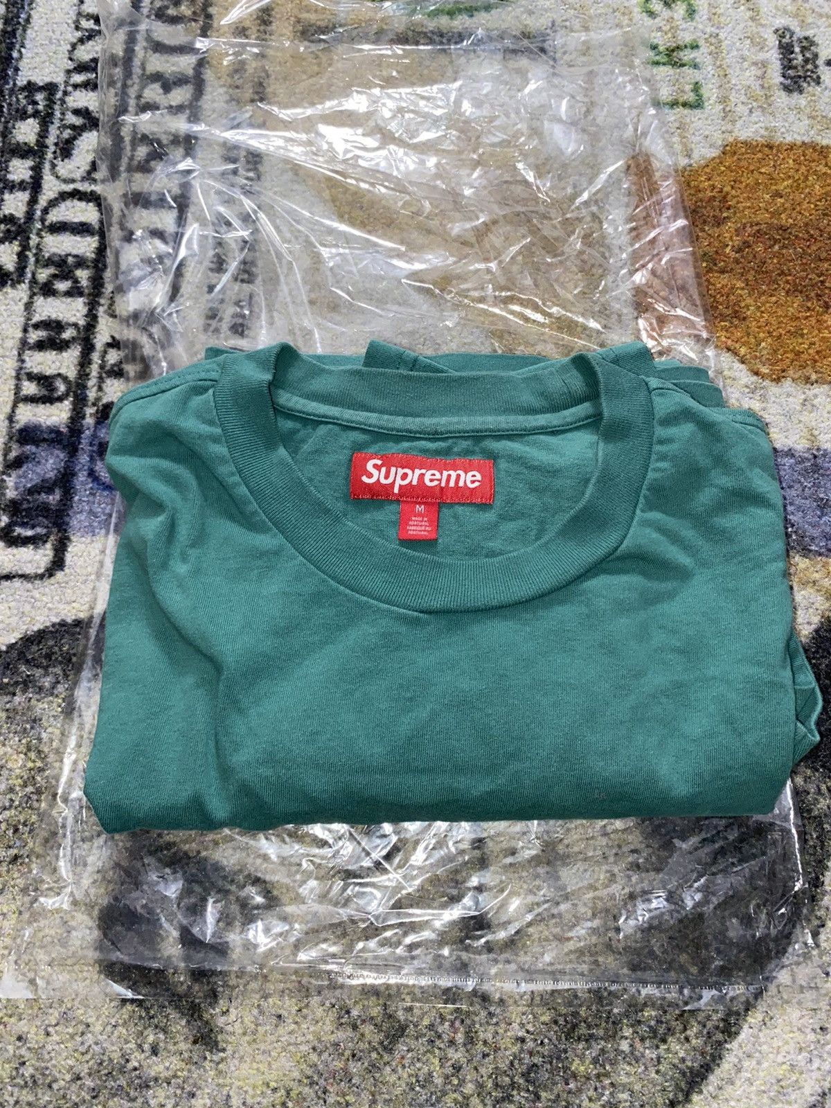 Supreme Supreme Green Mini Box Logo Tee Size US M / EU 48-50 / 2 - 5 Thumbnail