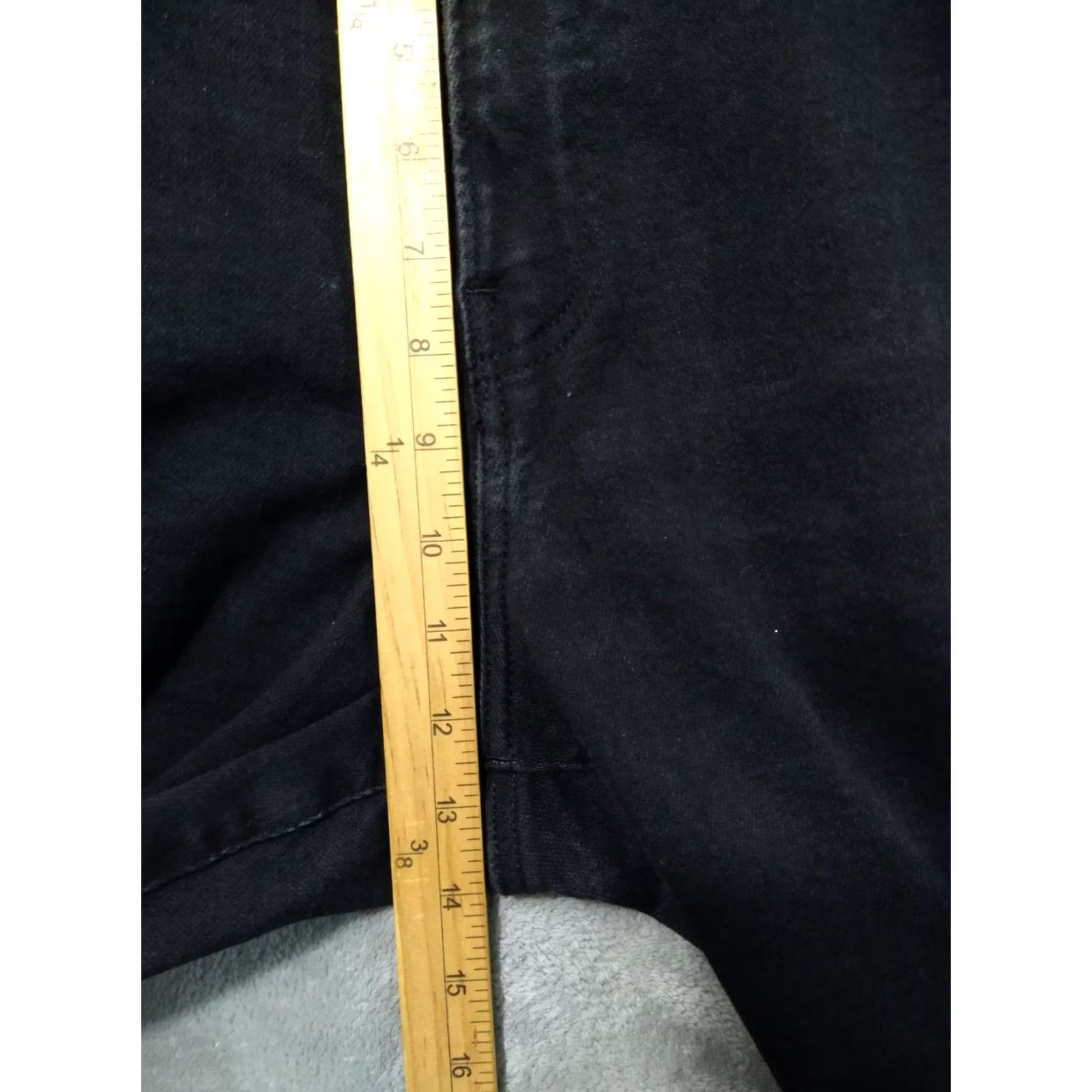 Lucky Brand Lucky Brand Jeans Mens 38x30 Black Denim Athletic Straight 5-Pocket Stretch Vintage No Shirt Men Jeans Size US 38 / EU 54 - 4 Thumbnail
