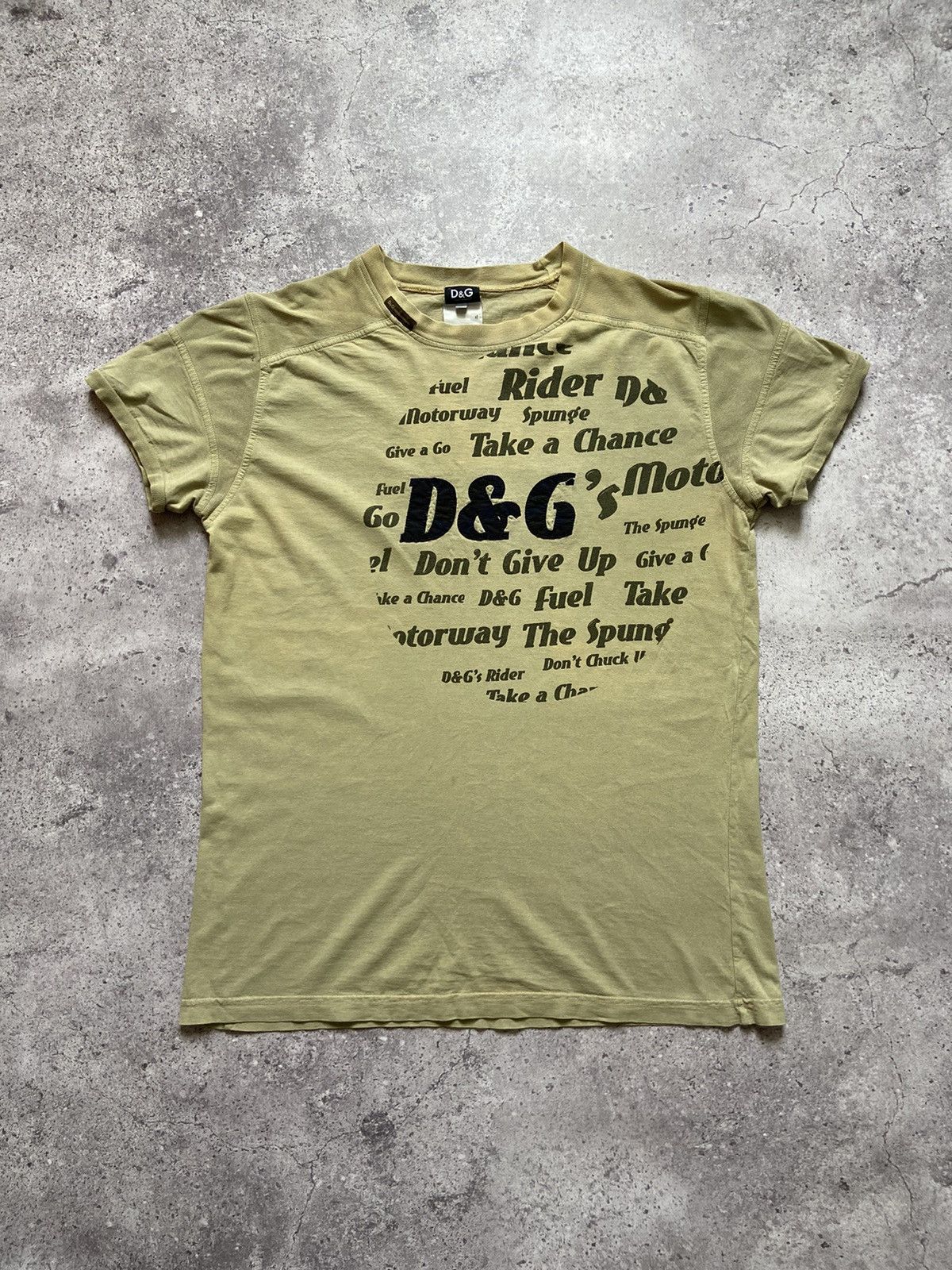 Dolce & Gabbana DOLCE AND GABANNA D&G DISTRESSED Beige Y2K TEE Size US XXL / EU 58 / 5 - 1 Thumbnail