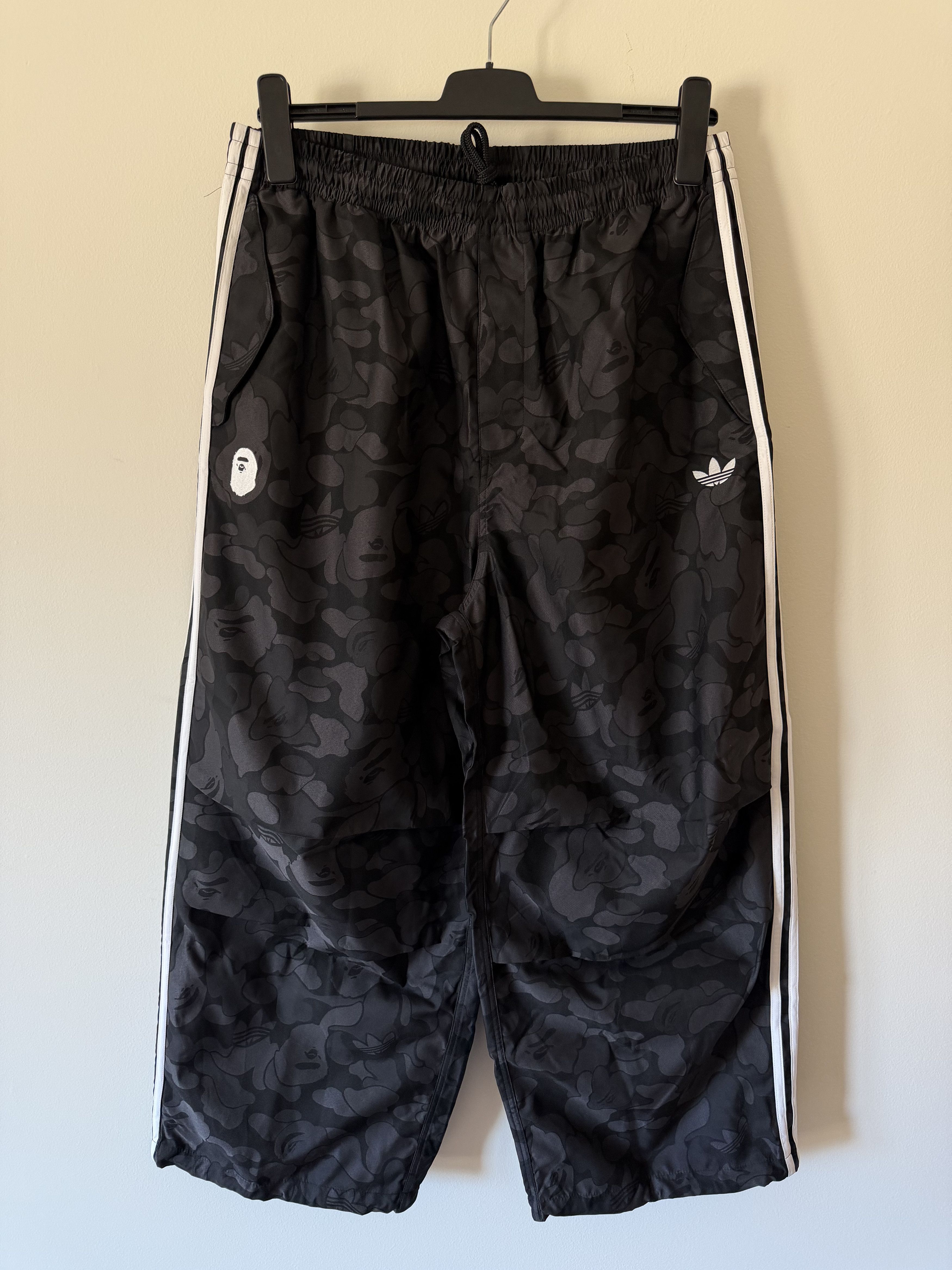 Adidas × Bape Bape Adidas Jacquard Track Pants in Black Camo Size US 36 / EU 52 - 1 Thumbnail