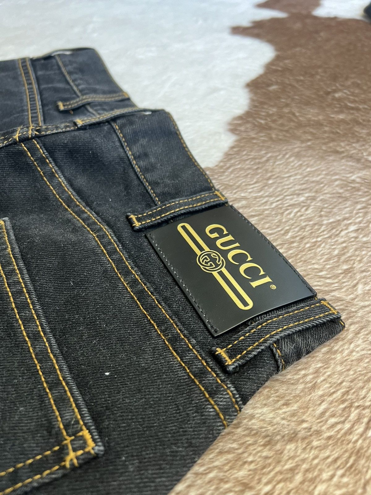 Gucci black embroidered gucci jeans Size US 29 - 3 Thumbnail
