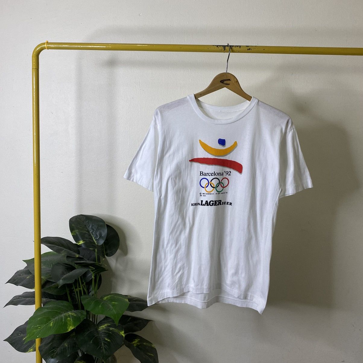 USA Olympics Vintage 1992 Barcelona Summer Olympics Tshirt Size US S / EU 44-46 / 1 - 1 Thumbnail