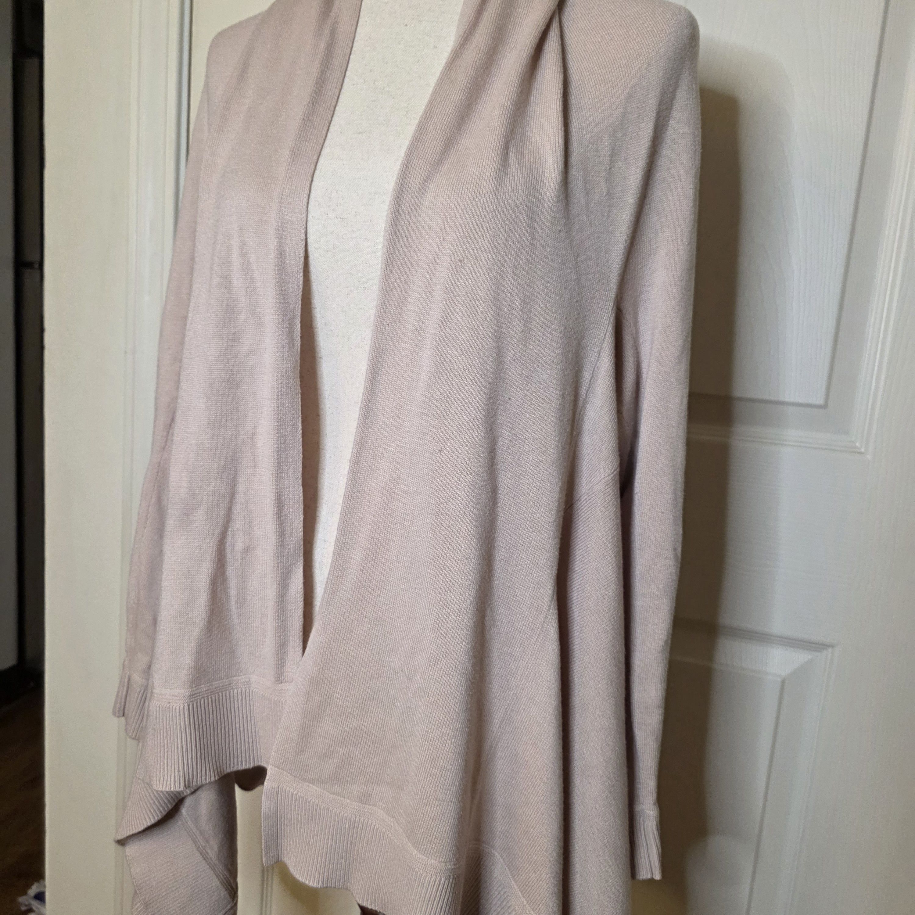 Lululemon Lululemon Cashlu Pink Bliss Knit Wrap Cardigan Size M / US 6-8 / IT 42-44 - 3 Thumbnail