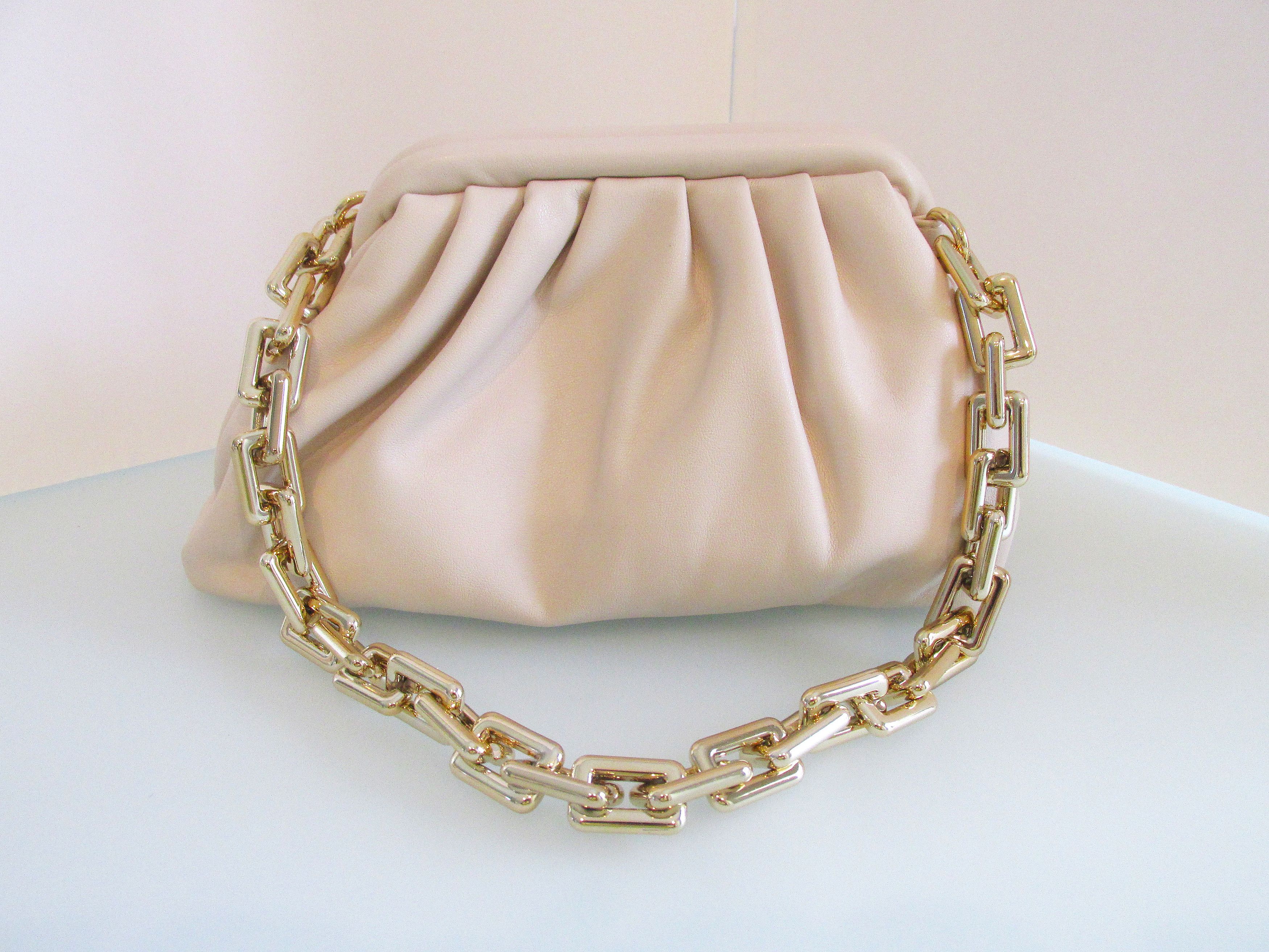 Other Urban Expressions (NWOT) Shoulder/Clutch-Style Handbag Size ONE SIZE - 1 Thumbnail