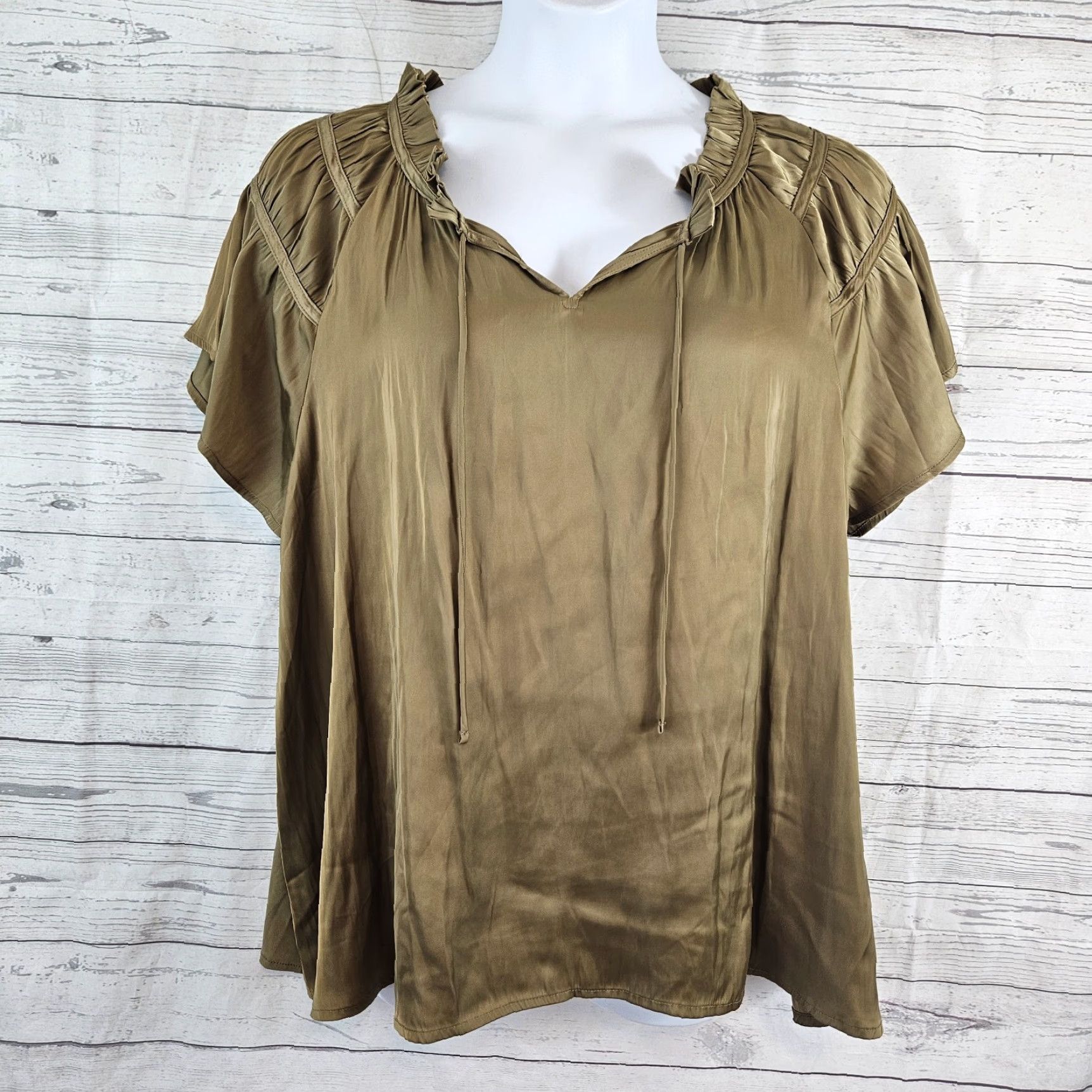 Vintage Lane Bryant Womens Top Sz 22/24 Solid Green Short Sleeve Blouse Shirt Plus Size Green Womens Size 3XL / US 20-22 - 2 Thumbnail