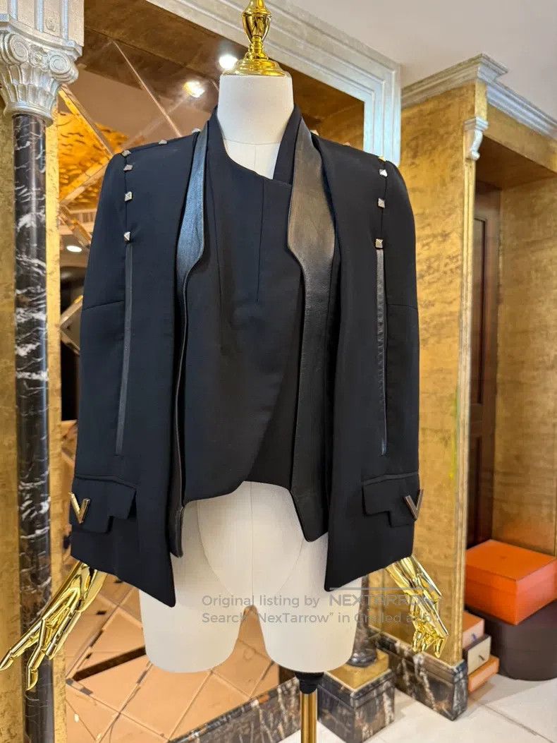 Valentino Valentino Classic studded wool fake two-piece patchwork ca Size M / US 6-8 / IT 42-44 - 9 Thumbnail