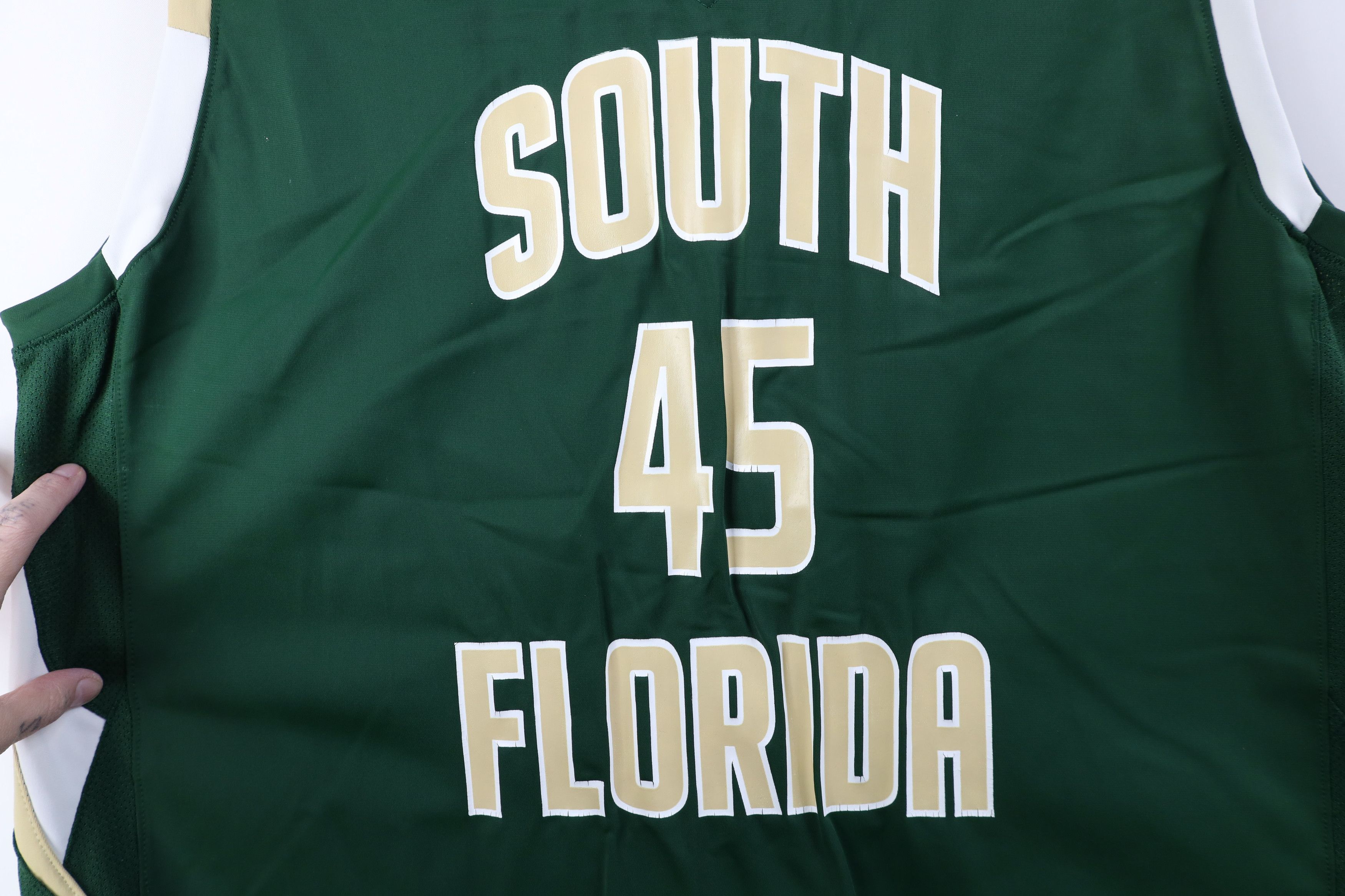 Under Armour Under Armour University of South Florida Basketball Jersey Size US XL / EU 56 / 4 - 4 Thumbnail