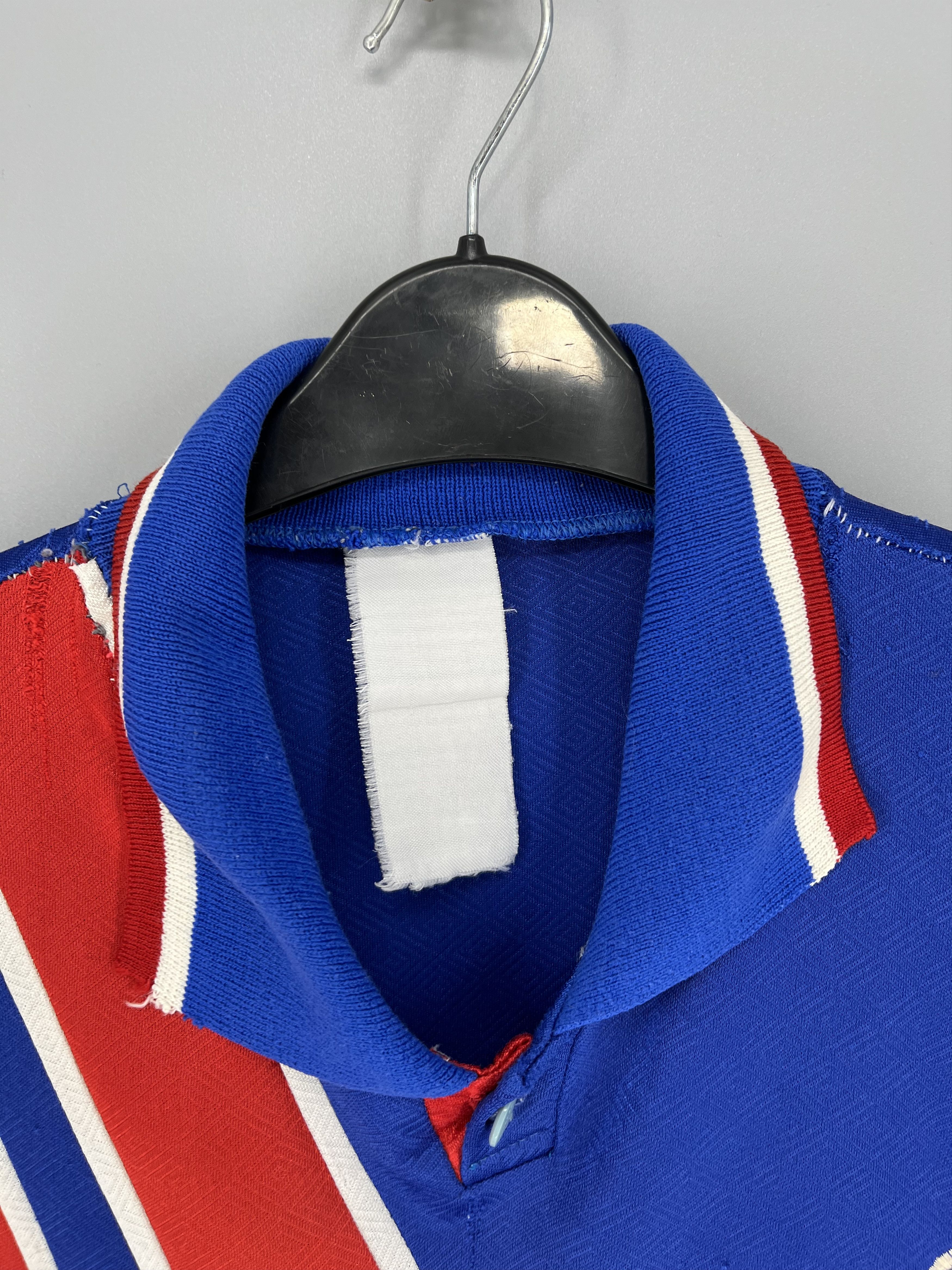 Vintage 70s Umbro Bayern Munchen Home Jersey Tee Shirt Rare Size US L / EU 52-54 / 3 - 11 Thumbnail