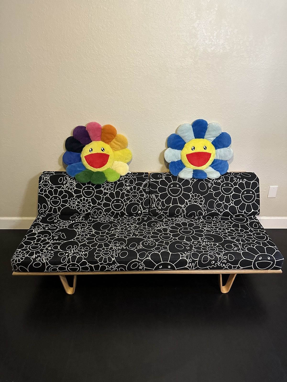 Modernica TAKASHI MURAKAMI X MODERNICA COMPLEXCON DAYBED Size ONE SIZE - 1 Thumbnail