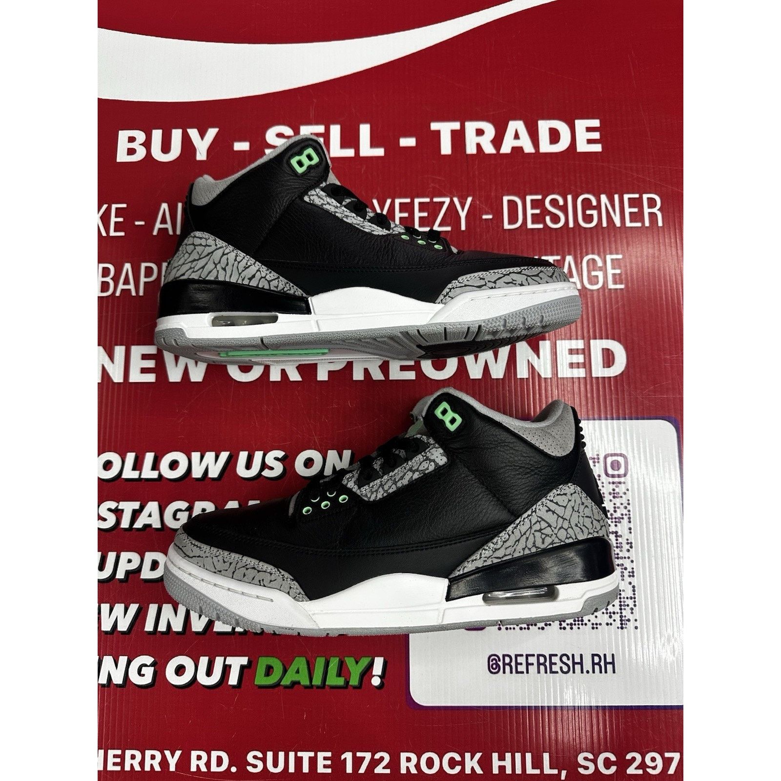 Jordan Brand Air Jordan 3 Retro Green Glow Size 9 CT8532-031 Size US 9 / EU 42 - 2 Thumbnail