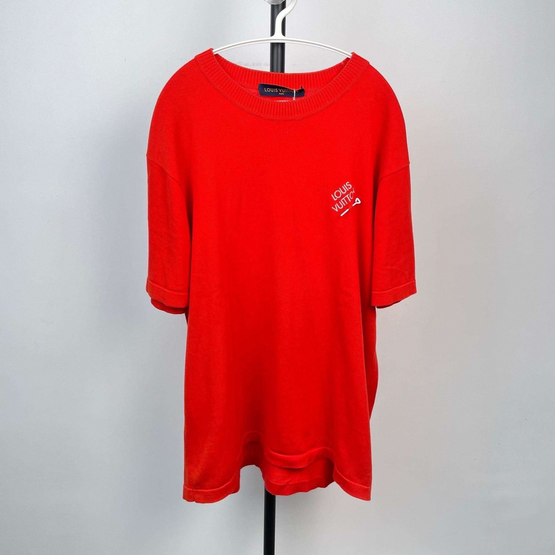 Louis Vuitton Louis Vuitton Embroidered Logo Knit Tee Size US XL / EU 56 / 4 - 1 Thumbnail