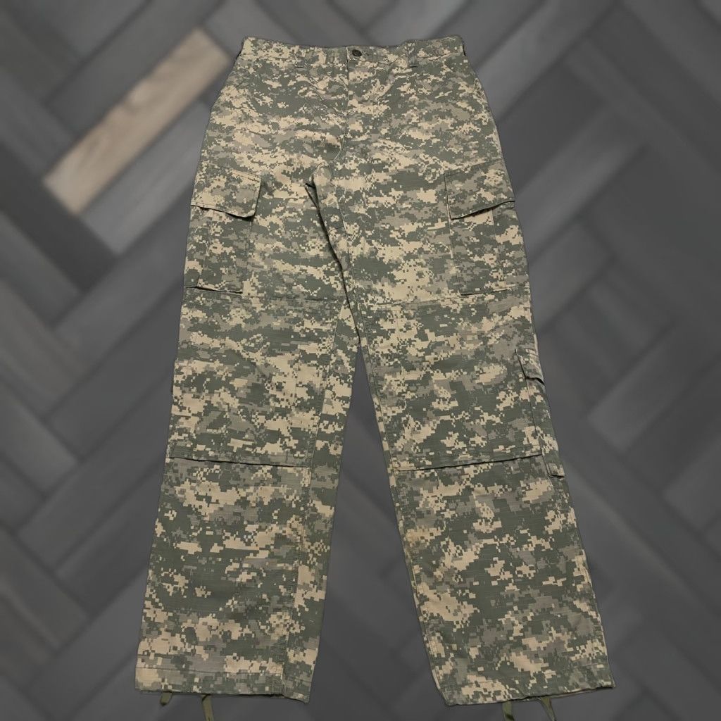Vintage US Army Trouser Combat Uniform Pants Men 34x33 Camo Green Nylon ACU Military Workwear Size US 34 / EU 50 - 1 Thumbnail