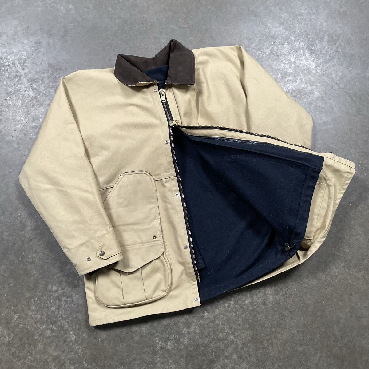 Filson × Vintage Vintage C.C. Filson Waterfowl Field Jacket Beige Outdoors Size US L / EU 52-54 / 3 - 2 Thumbnail