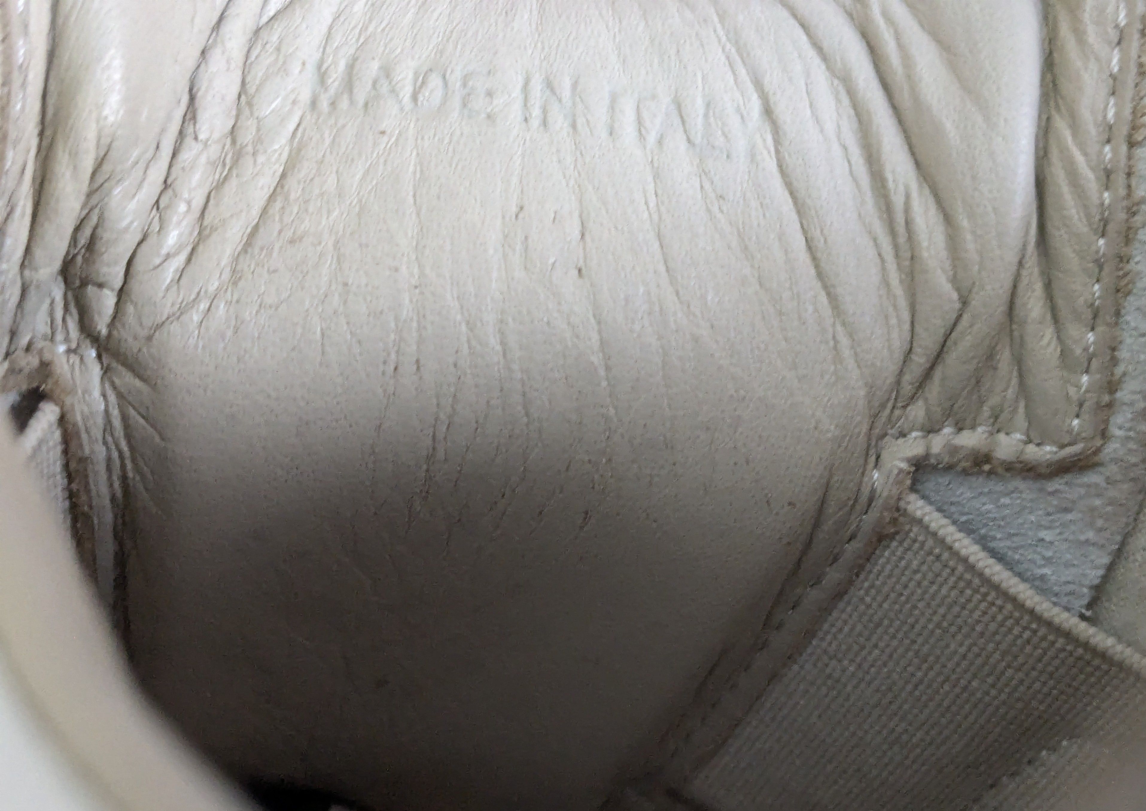 Maison Margiela Maison Margiela Replica GAT White Gray 9 42 Low Tops Size US 9 / EU 42 - 7 Thumbnail