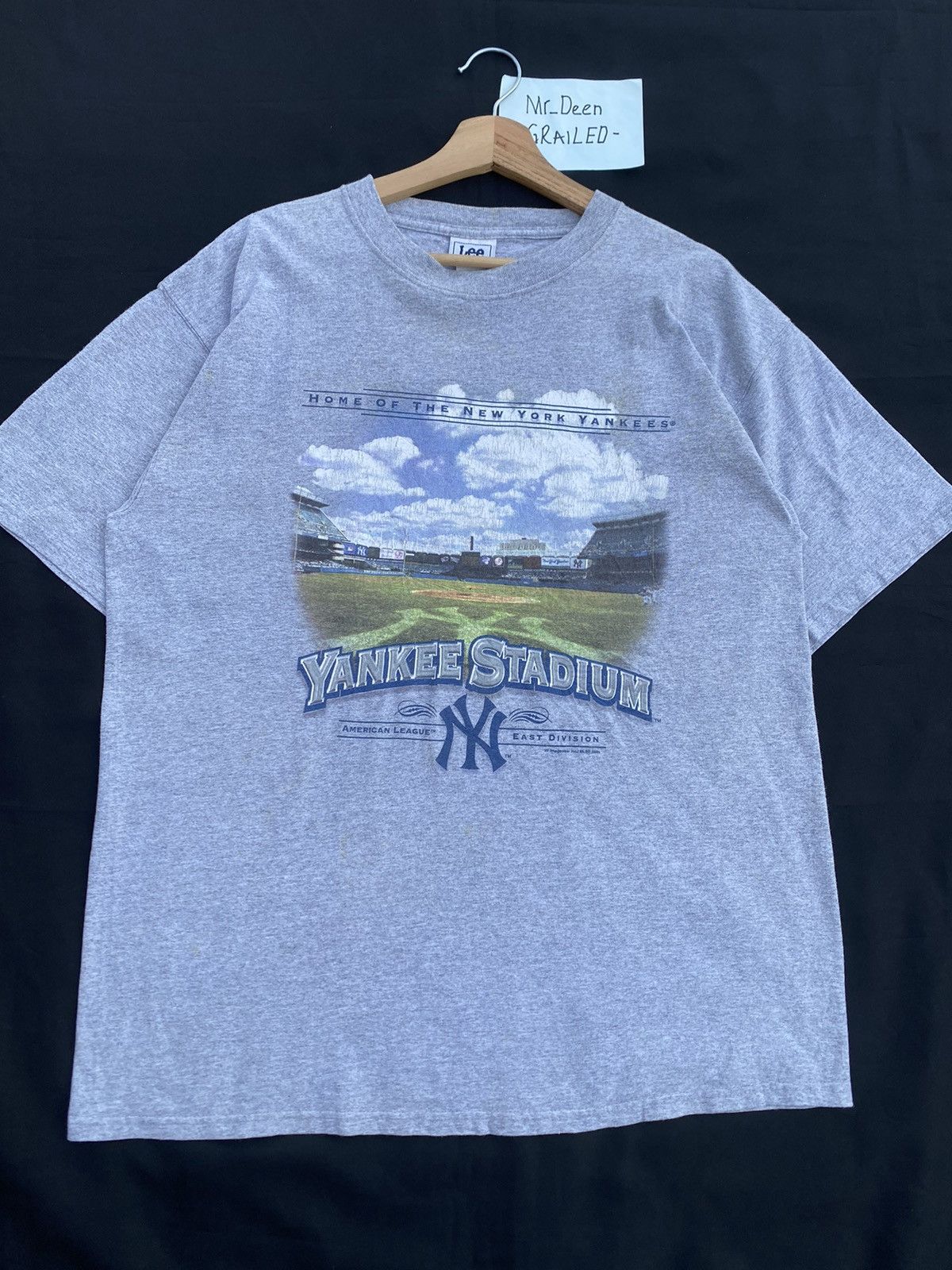 New York Yankees Rare Vintage New York Yankees Stadium Tshirt Size US L / EU 52-54 / 3 - 5 Thumbnail