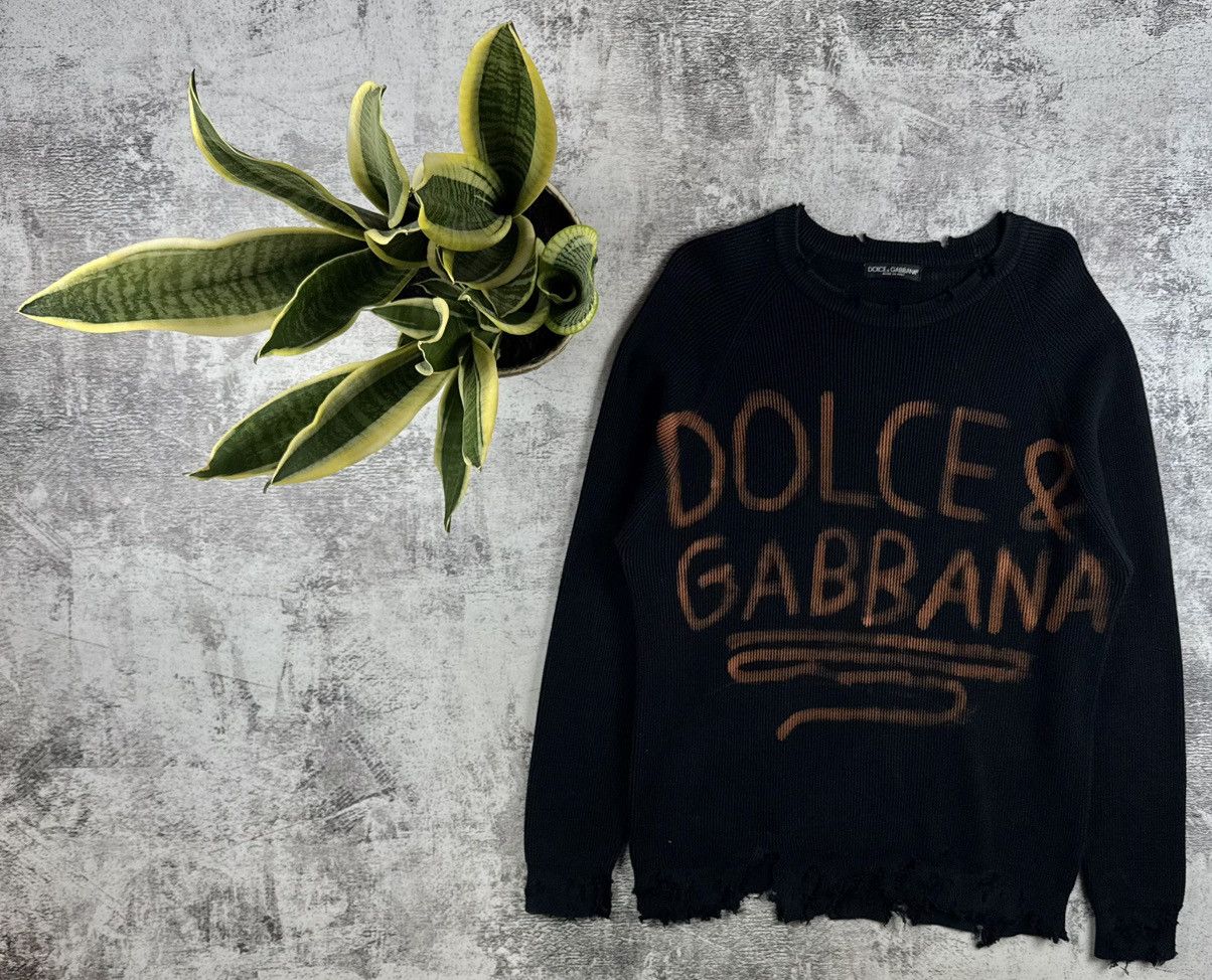 Vintage Dolce & Gabbana Distressed Y2K Thrashed Knit Faded Men’s 54 Size Sweater Pullover Size US L / EU 52-54 / 3 - 1 Thumbnail