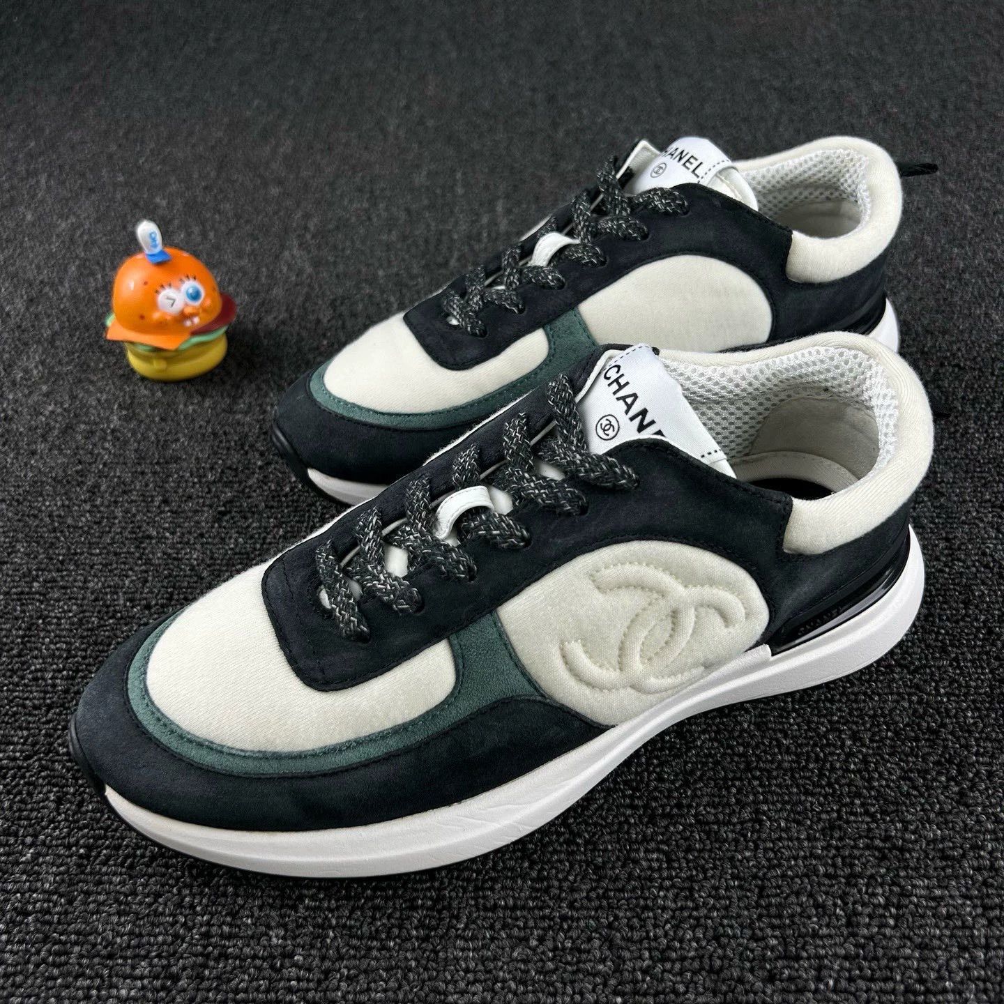 Chanel Chanel Colorblock Suede Sneakers - Size 38.5 Size US 7.5 / IT 37.5 - 1 Thumbnail
